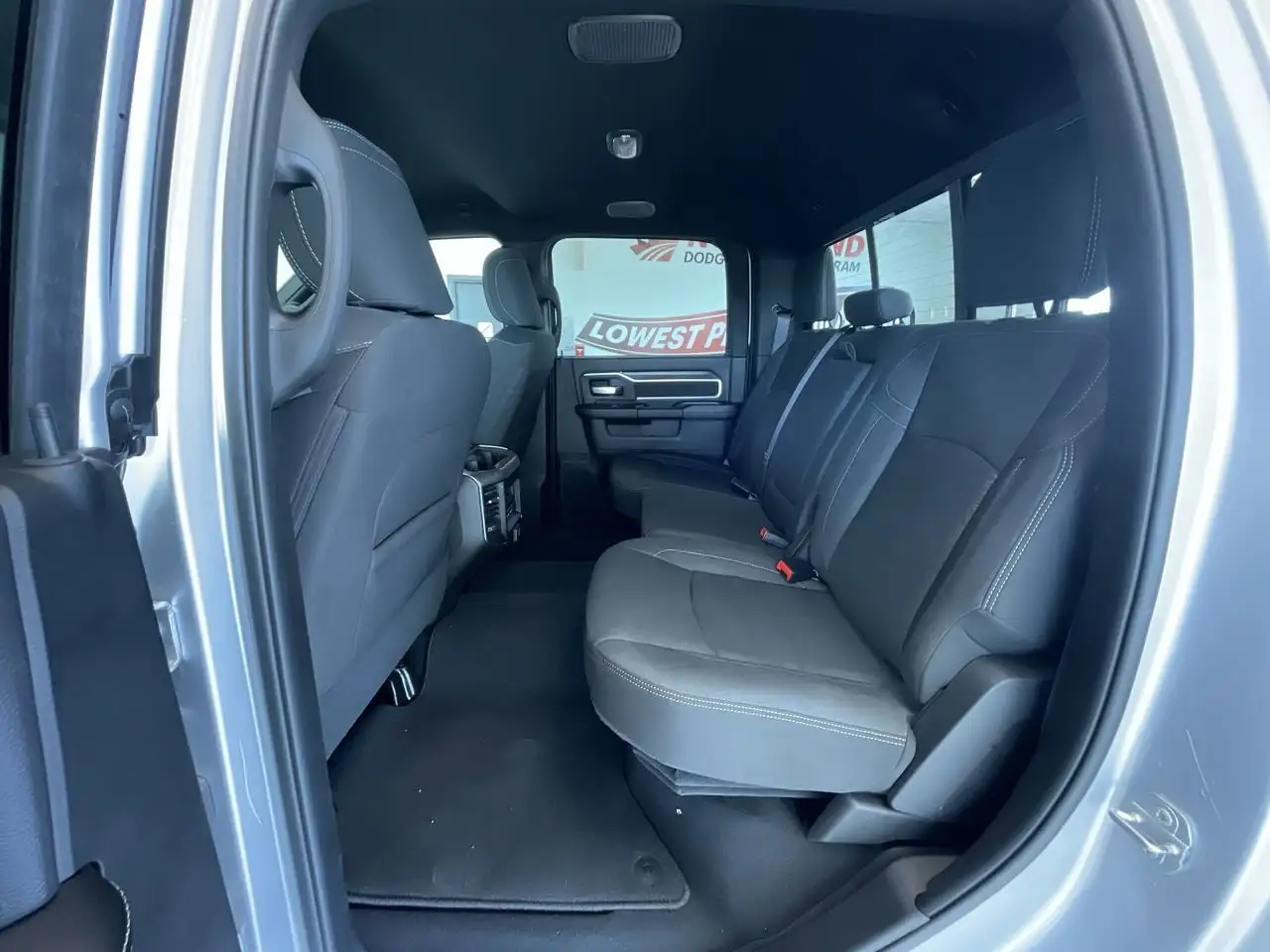 RAM 3500 снимка RAM 3500