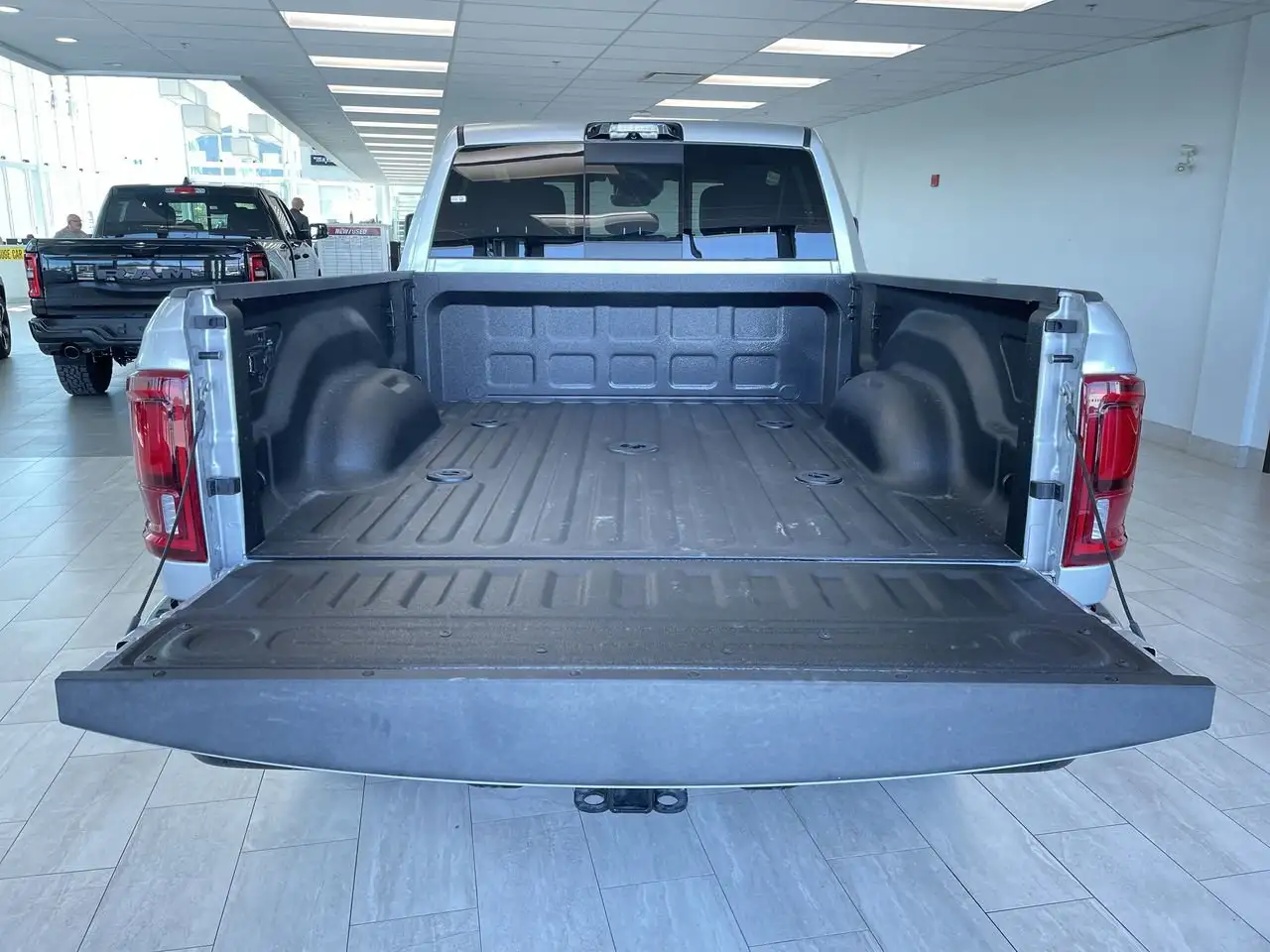 RAM 3500 снимка RAM 3500