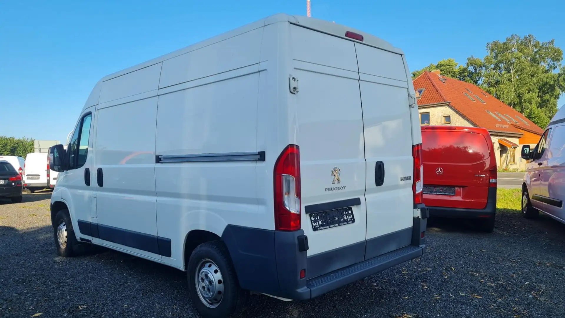 Peugeot Boxer Kasten Hochraum 330 L2H2 Komfort BlueHDi 1 Weiß - 1