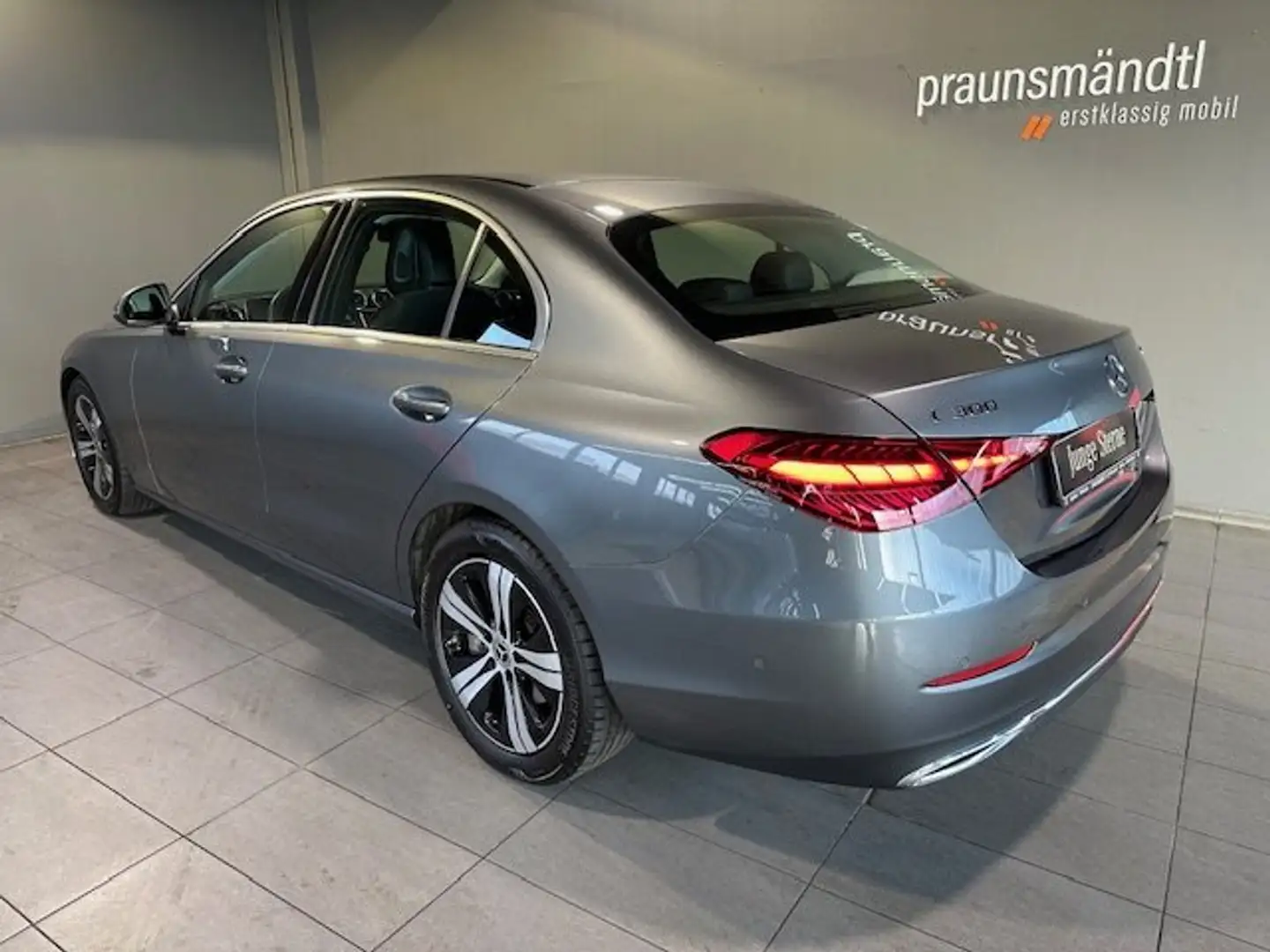 Mercedes-Benz C 300 4M Avantgarde MBUX+/LED/Ambien/Totw/Kamera Grau - 2