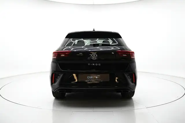 Volkswagen T-Roc view 23
