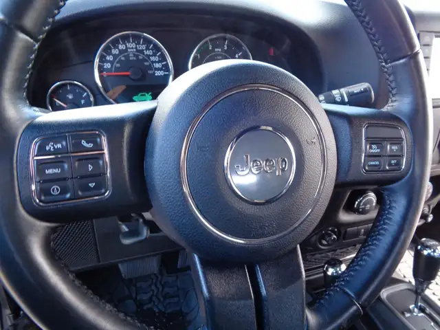 Jeep Wrangler view 14