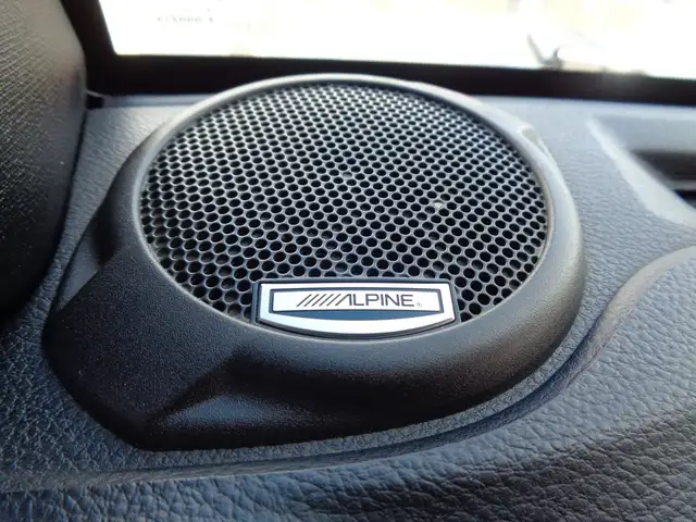 Jeep Wrangler view 11