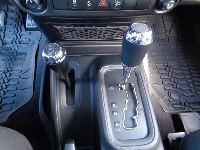 Jeep Wrangler view 12