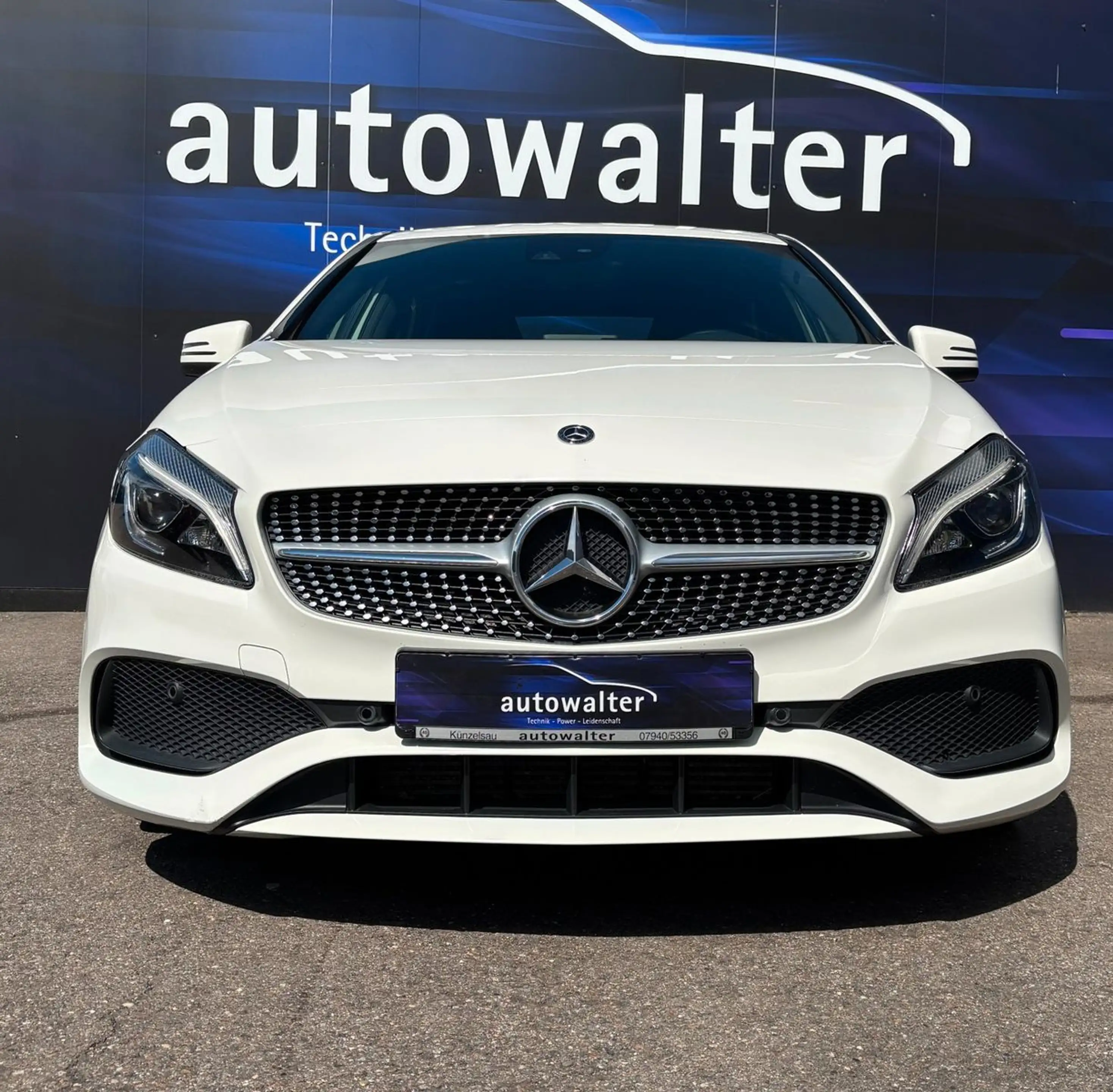 Mercedes-Benz A 220 CDI / d BlueEfficiency — photo 2