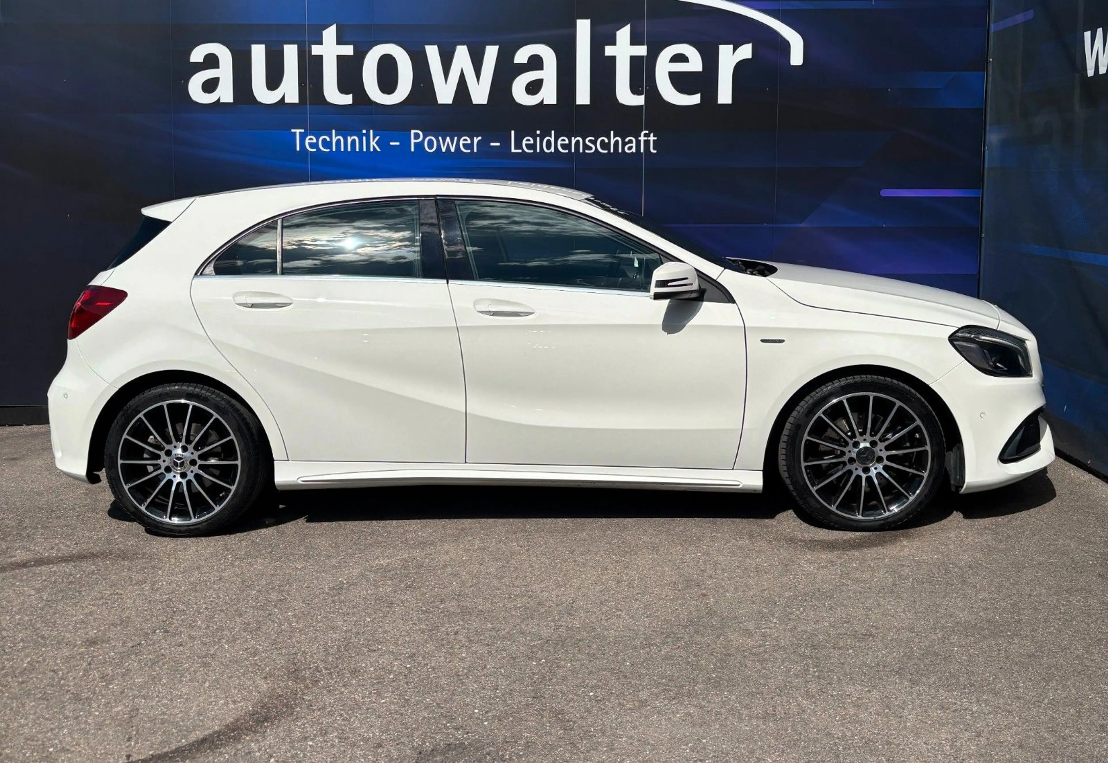 Mercedes-Benz A 220 CDI / d BlueEfficiency — photo 7
