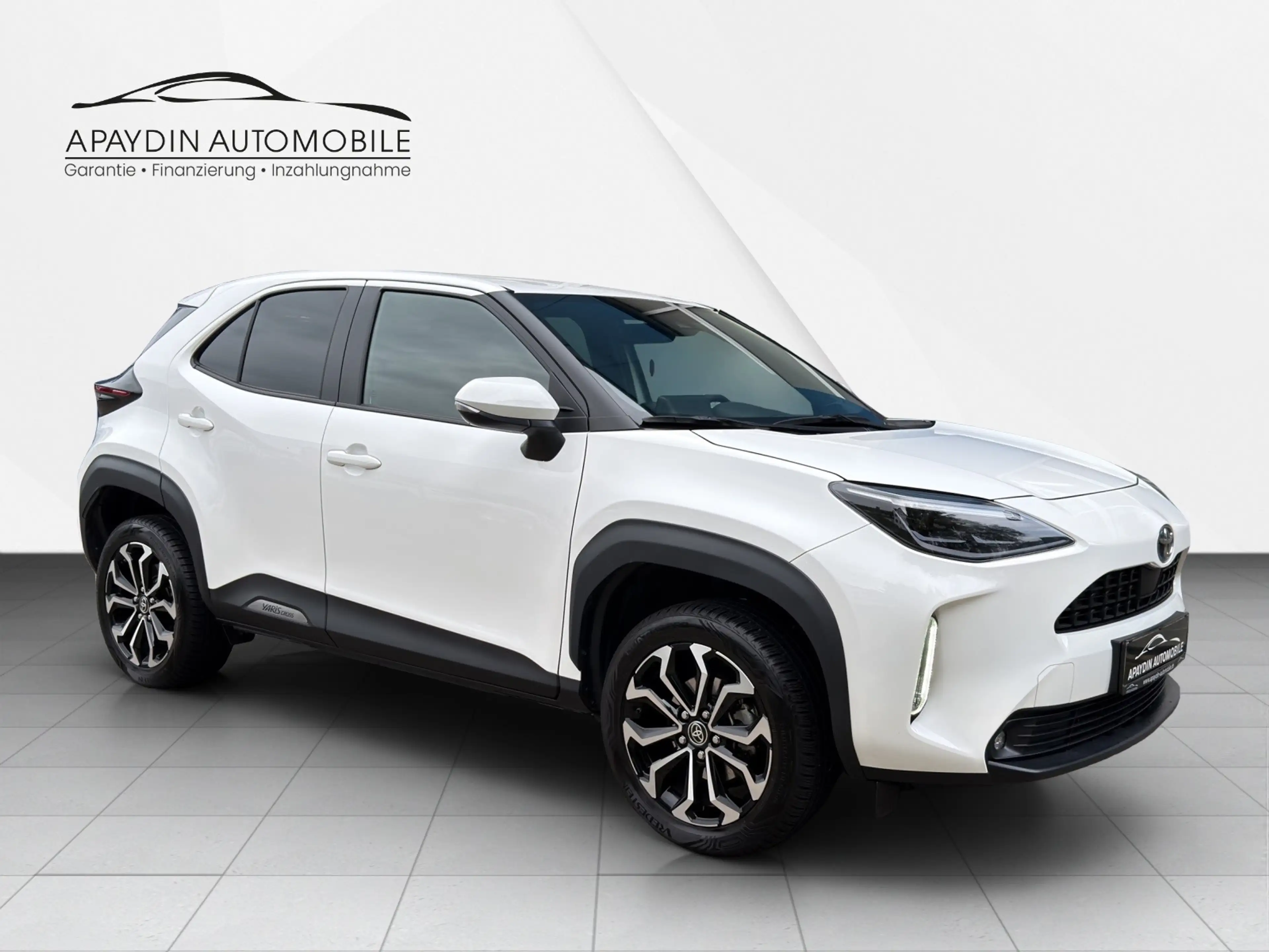 Toyota Yaris Cross Hybrid FWD Basis ACC/LED/LHZ/SHZ/WINTERPAKET/R-KAMERA/SPUR — photo 7