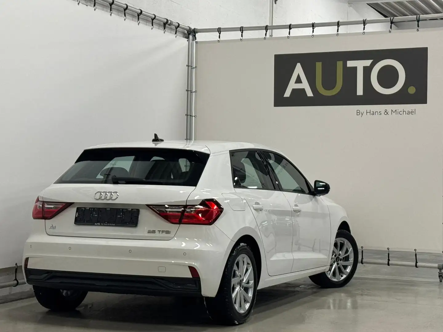 Audi A1 25 TFSI Sportback *ZETELVERW*CARPLAY*CRUISE* Weiß - 2
