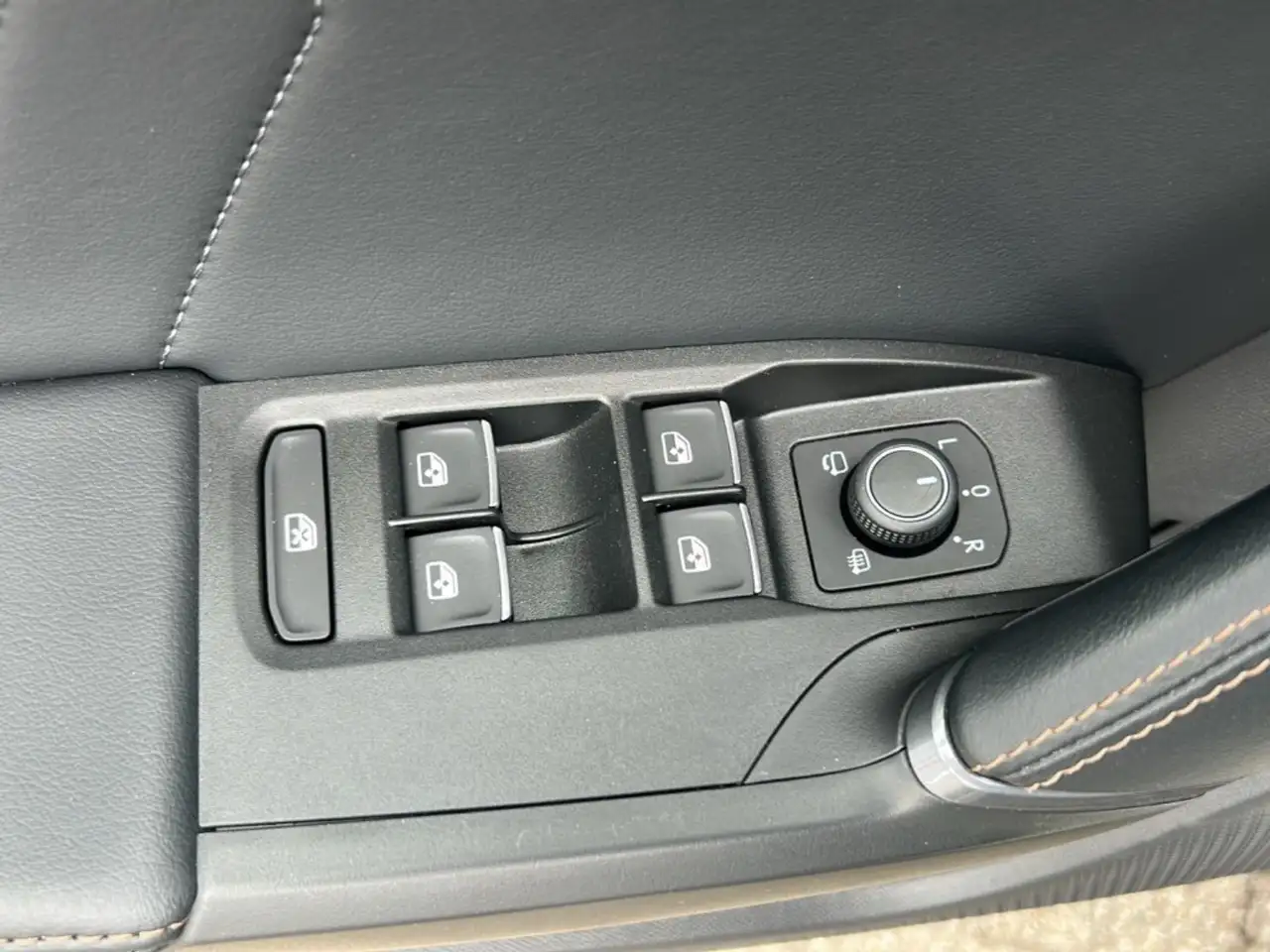 Cupra Formentor 1.4 TSI eHYBRID VZ 360CAMERA/SPORT-STUUR/ACC/MEM/L, миниатюра 18