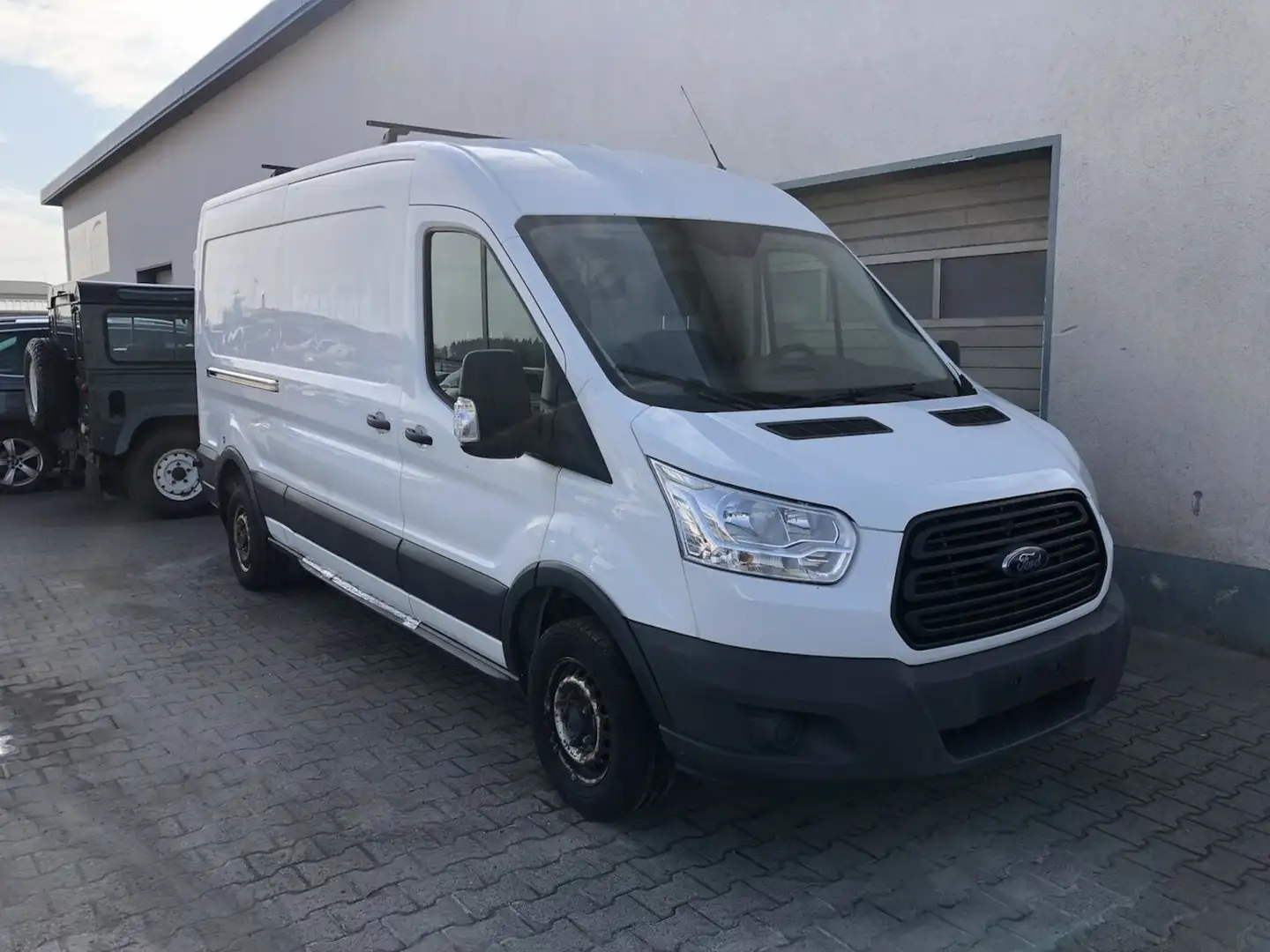 Ford Transit L3H2 Kasten 2.2 TDCi, AHK, Motorschaden Weiß - 2