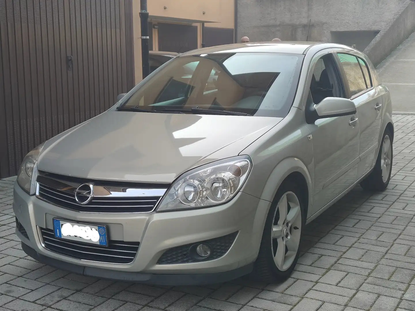 Opel Astra 5p 1.7 cdti Cosmo 101cv *LEGGERE DESCRIZIONE* - 1