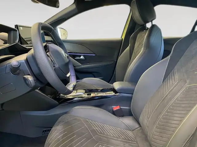 Peugeot 208 view 7