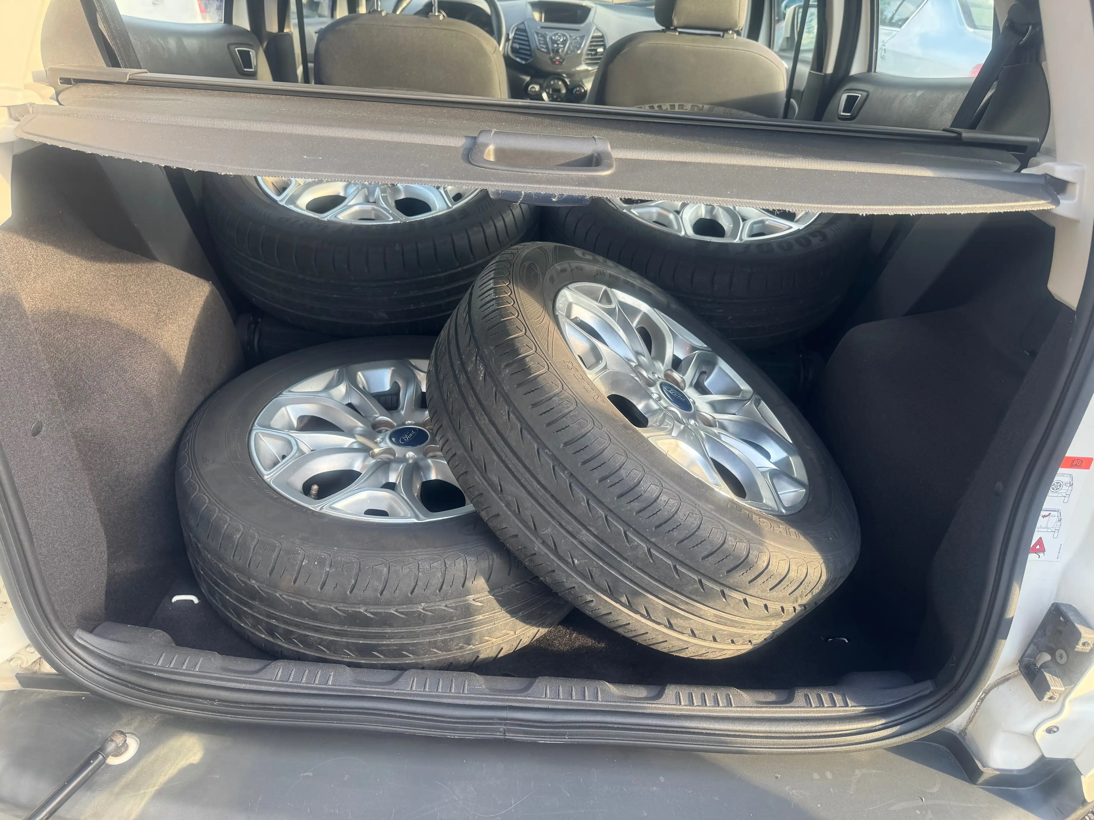 Ford EcoSport ECOSPORT 1.0 EcoBoost TREND,1Hand,Tüv Neu. — photo 15