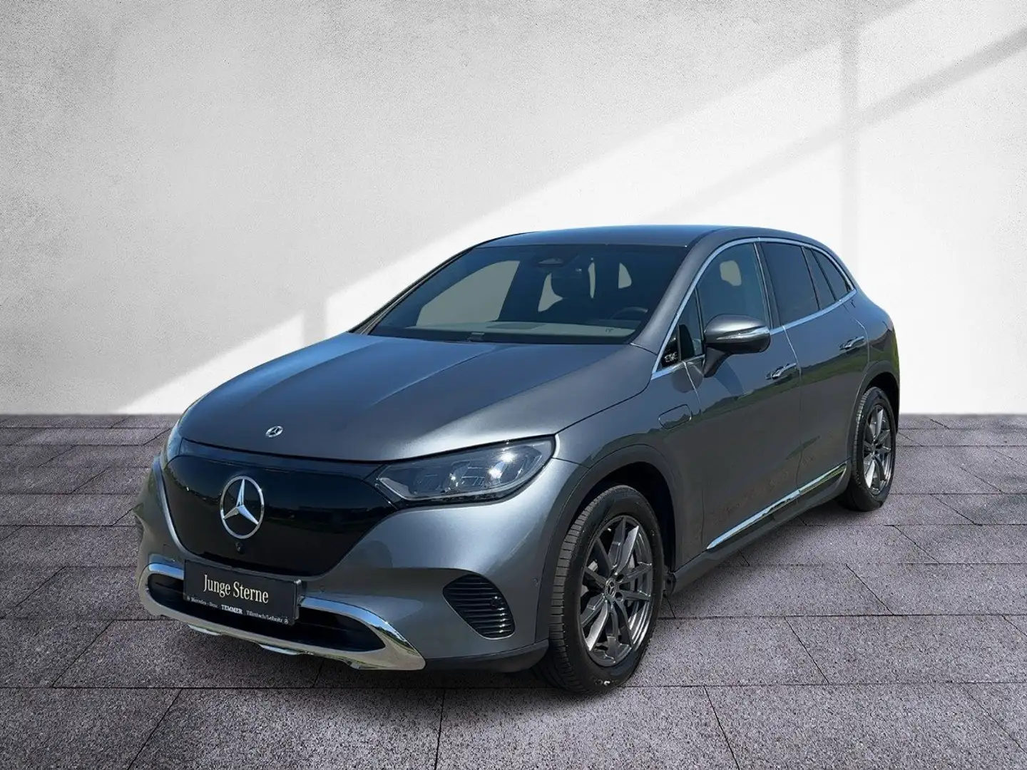 Mercedes-Benz EQE SUV EQE 350 4M SUV Electric-Art NP: 90.892 ADVANCED+ Grau - 2