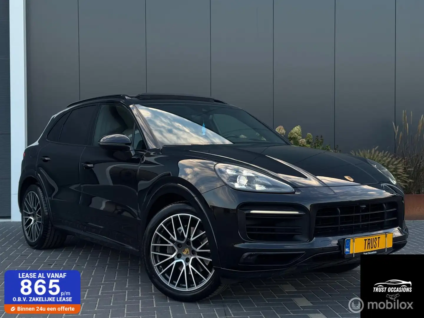 Porsche Cayenne E-hybride 3.0 PANO DEALERONDERHOUDEN MEMORY LEER T Noir - 1