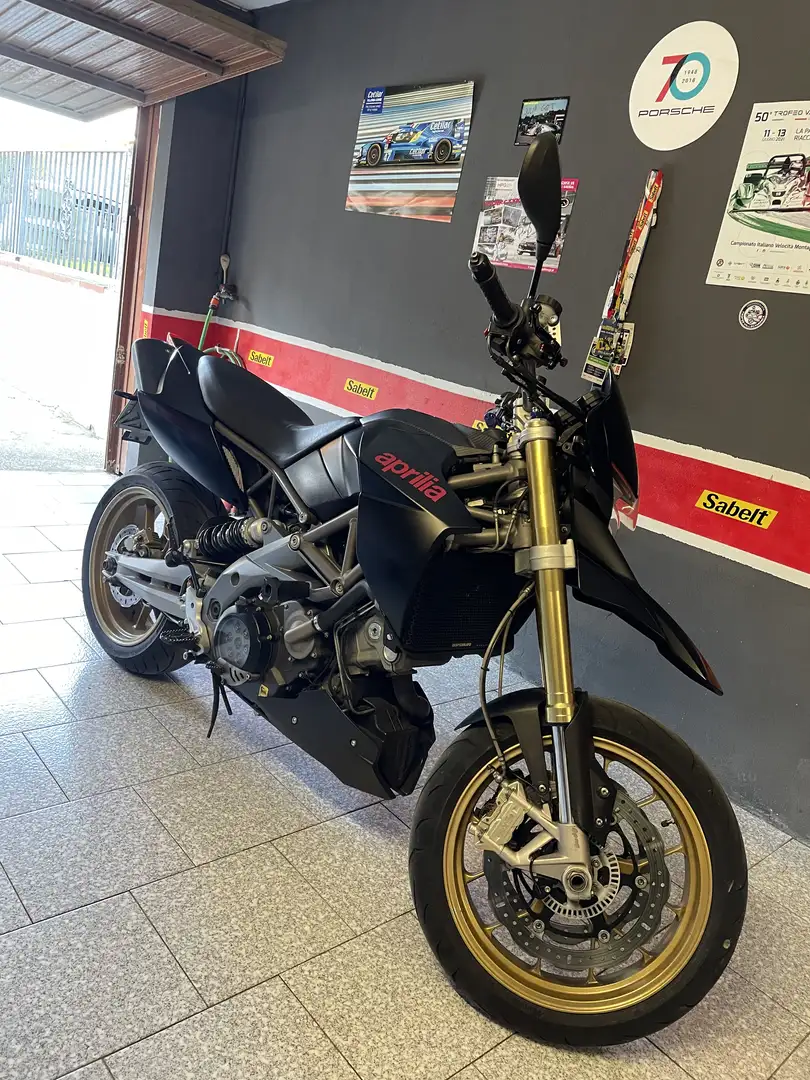Aprilia Dorsoduro 750 A2 - 1