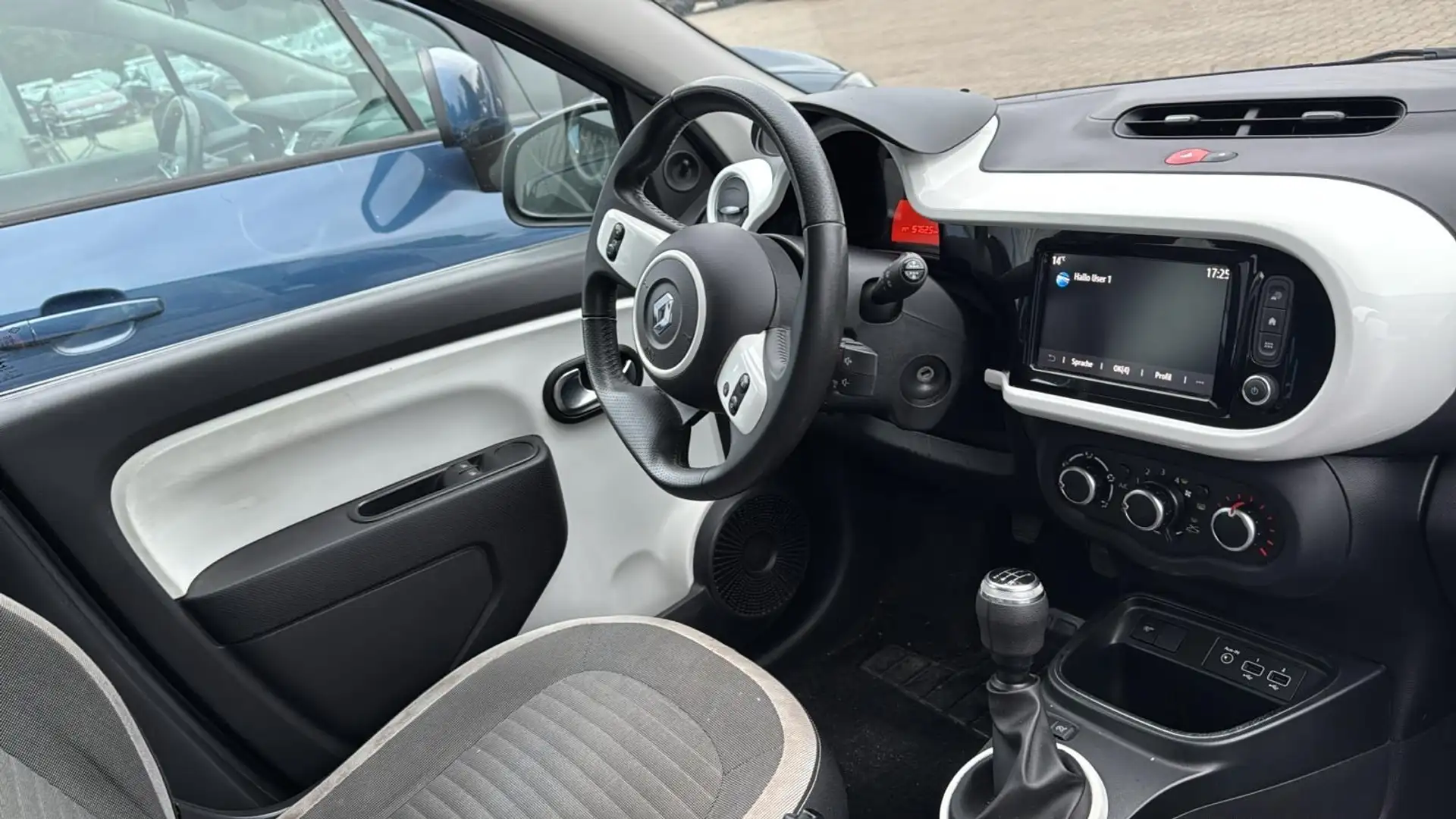 Renault Twingo 1.0 sce Intens 65cv Navi canbio manuale nuovo mode Grigio - 2