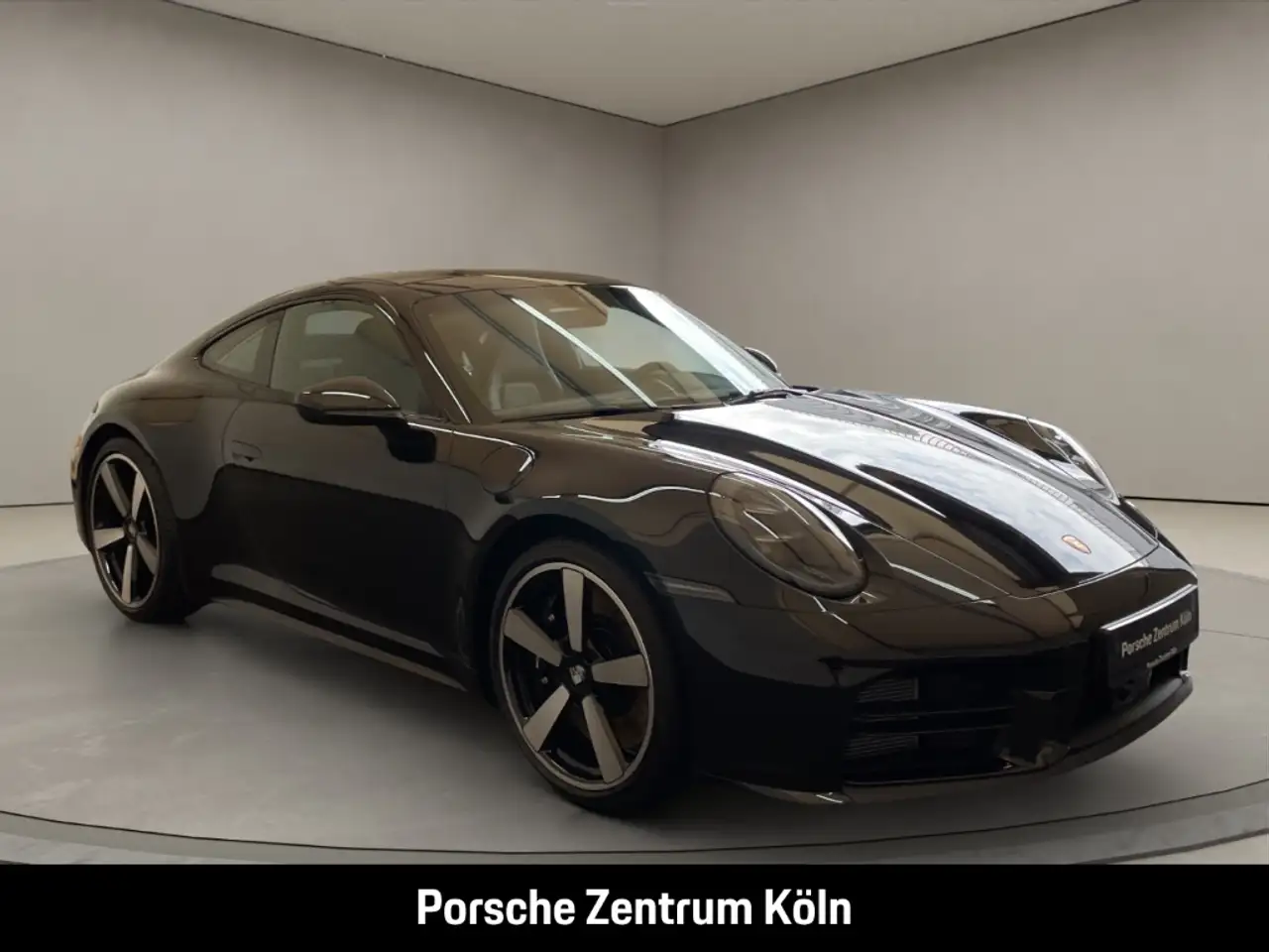 Porsche 992 911 Carrera S BOSE Sportabgasanlage LED 7