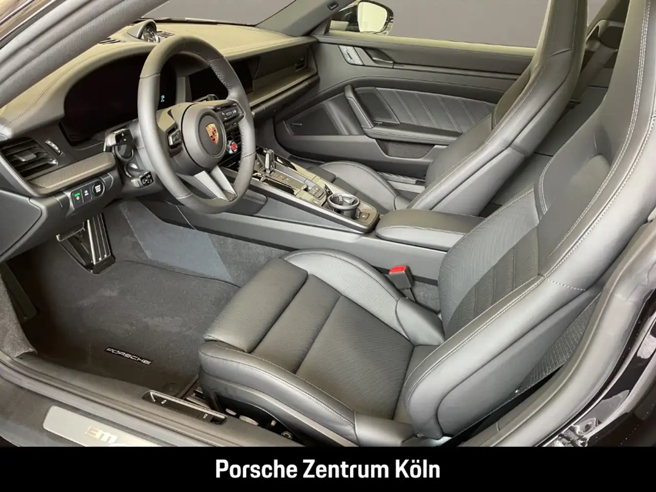 Porsche 992 911 Carrera S BOSE Sportabgasanlage LED 13