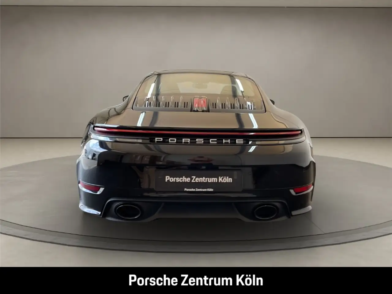 Porsche 992 911 Carrera S BOSE Sportabgasanlage LED 4