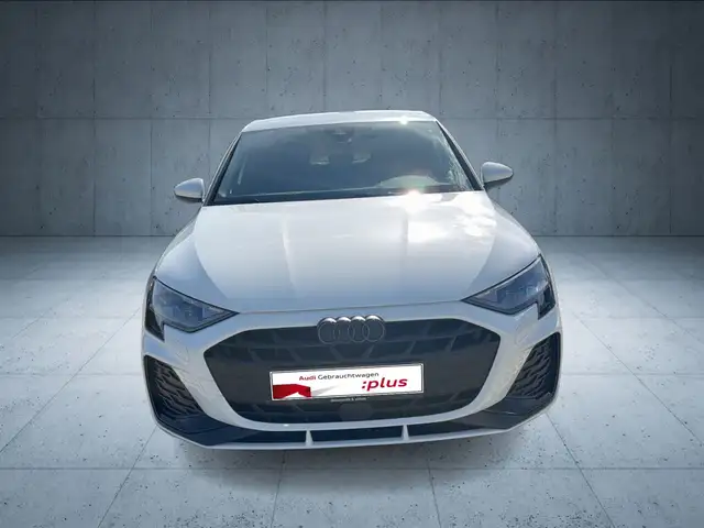 Audi A3 view 9