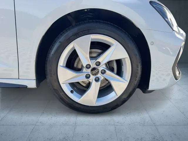 Audi A3 view 8