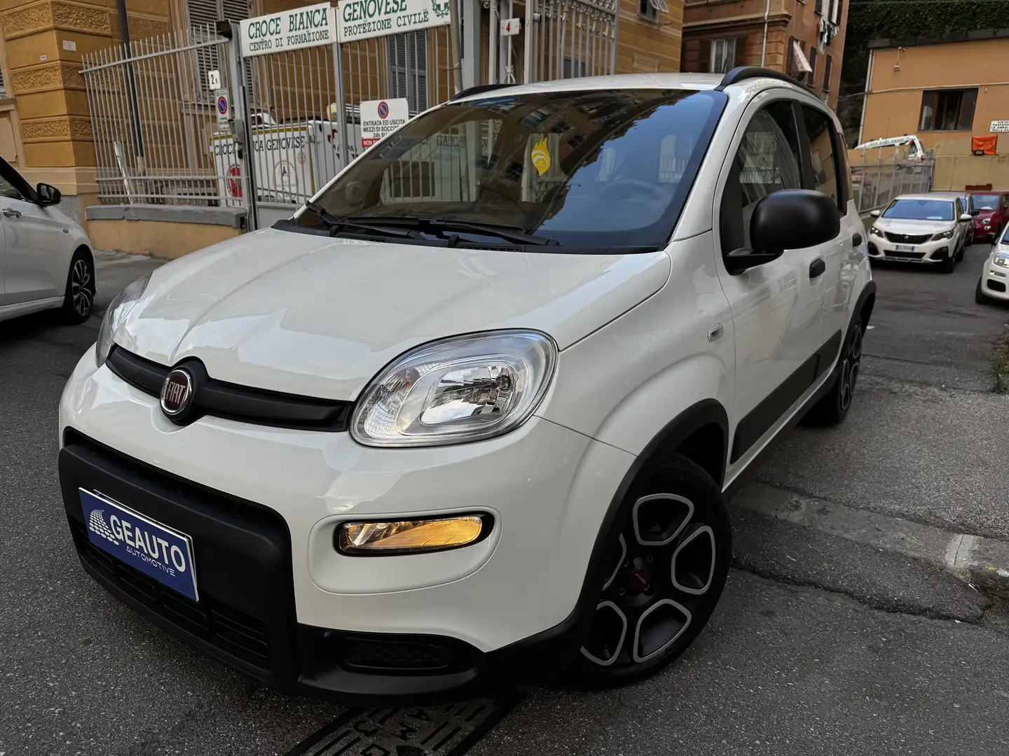 Fiat Panda 1.0 BENZINA hybrid City Life GARANTITA 12 MESI Wit - 2