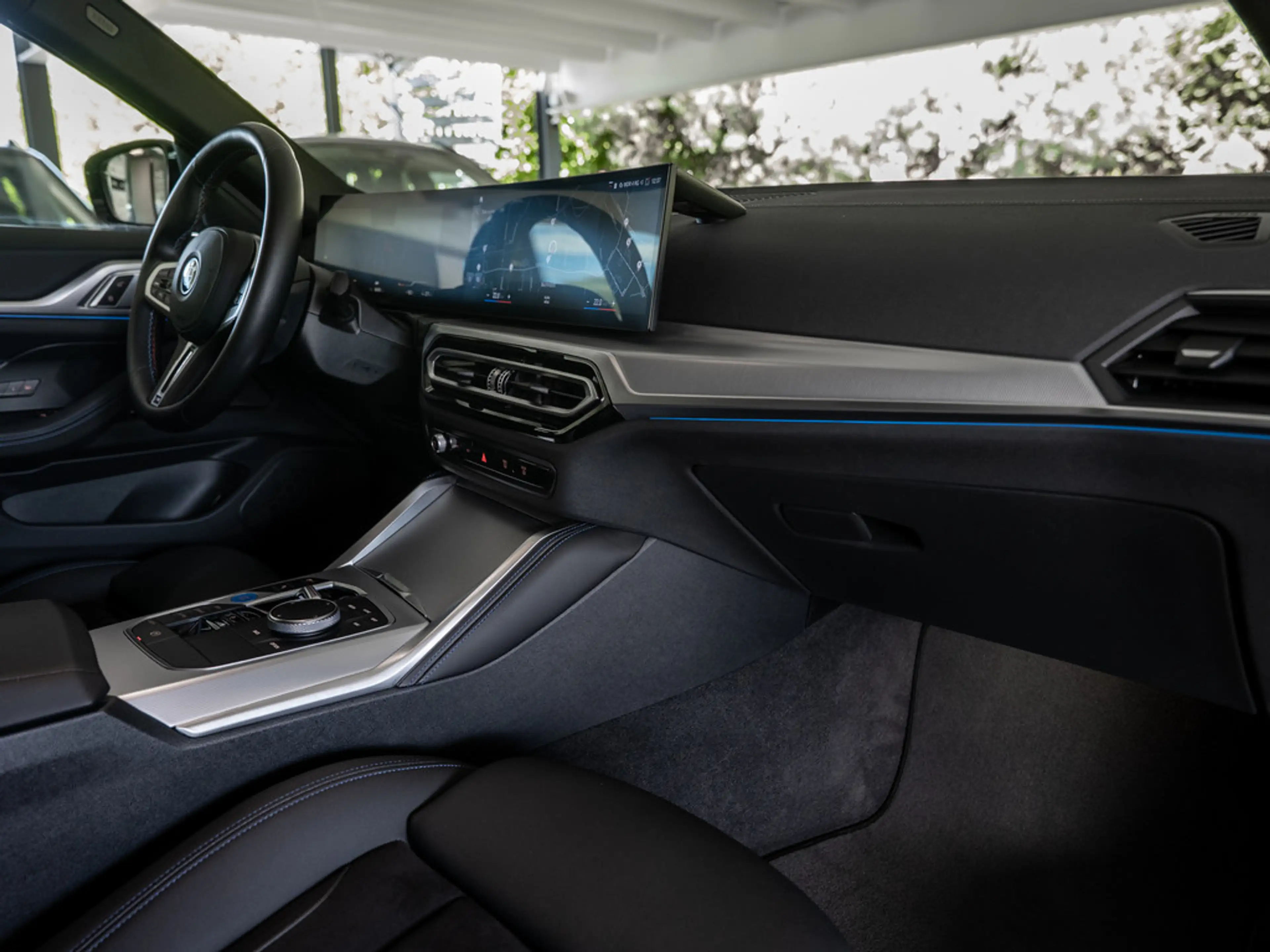 BMW i4 Gran Coupe M50 LED NAVI KAMERA SHZ PDC — photo 9