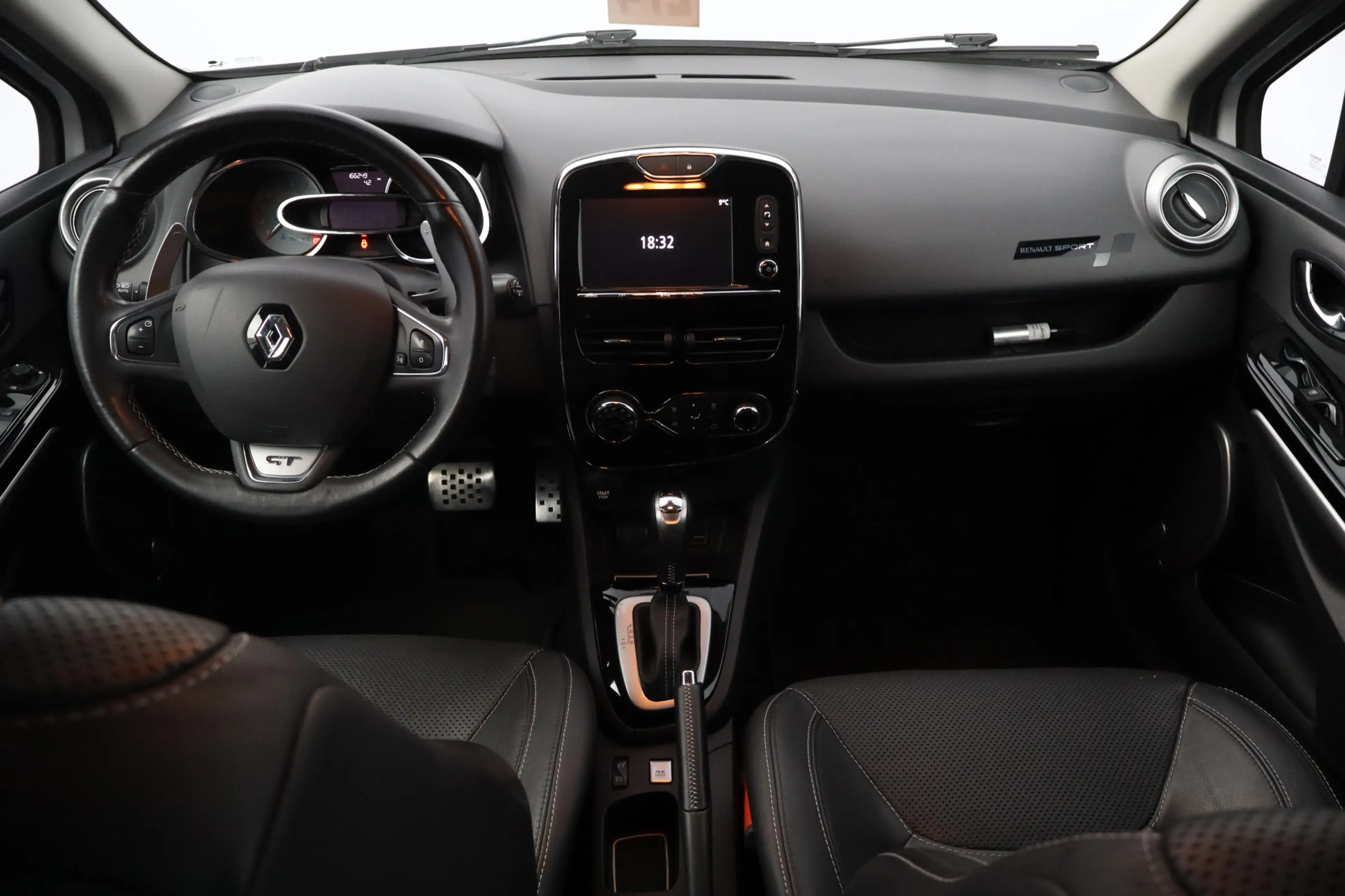Renault Clio Estate 1.2 GT/ Automaat/ Stoelverw./ Sportstoelen/ — photo 25