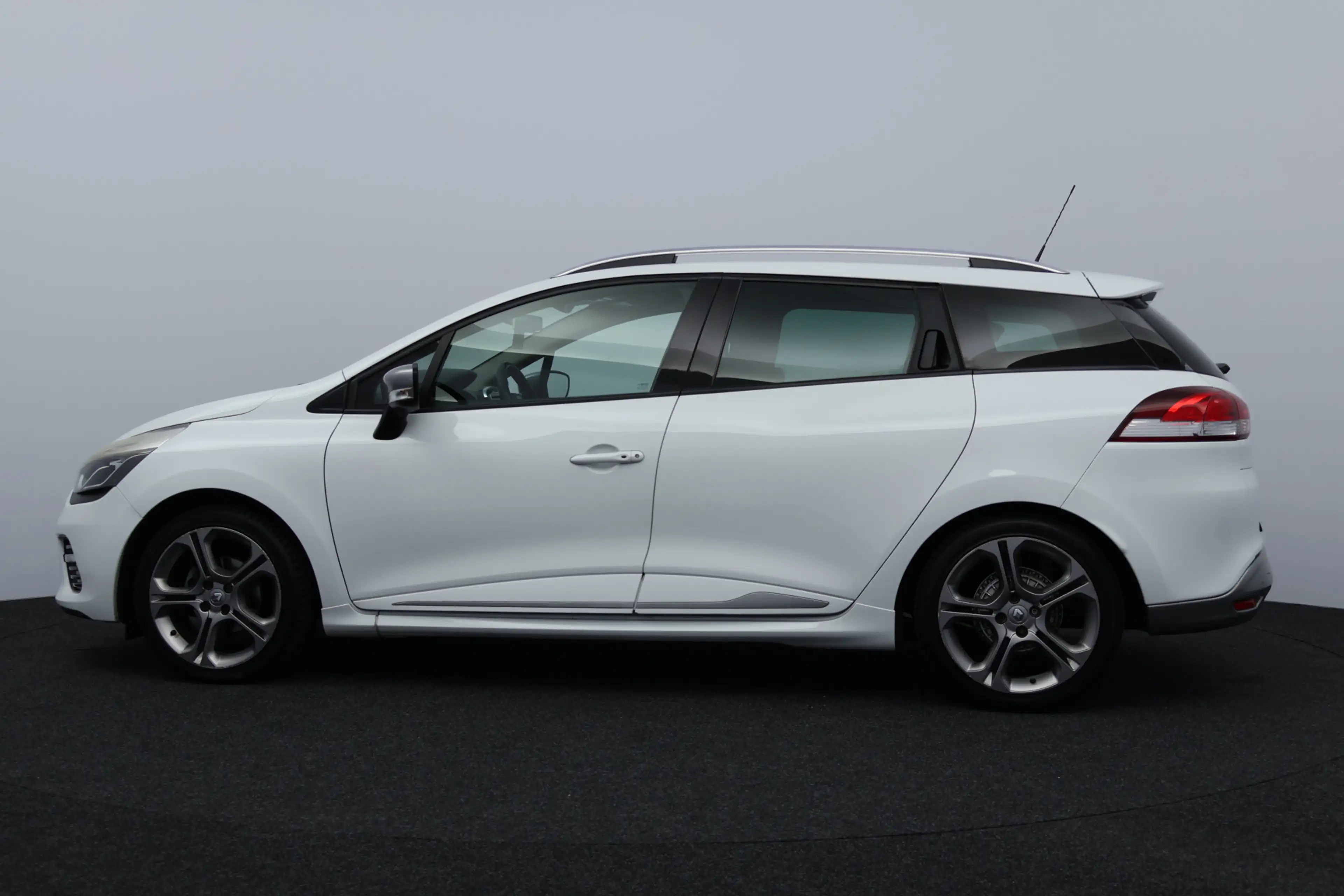 Renault Clio Estate 1.2 GT/ Automaat/ Stoelverw./ Sportstoelen/ — photo 5