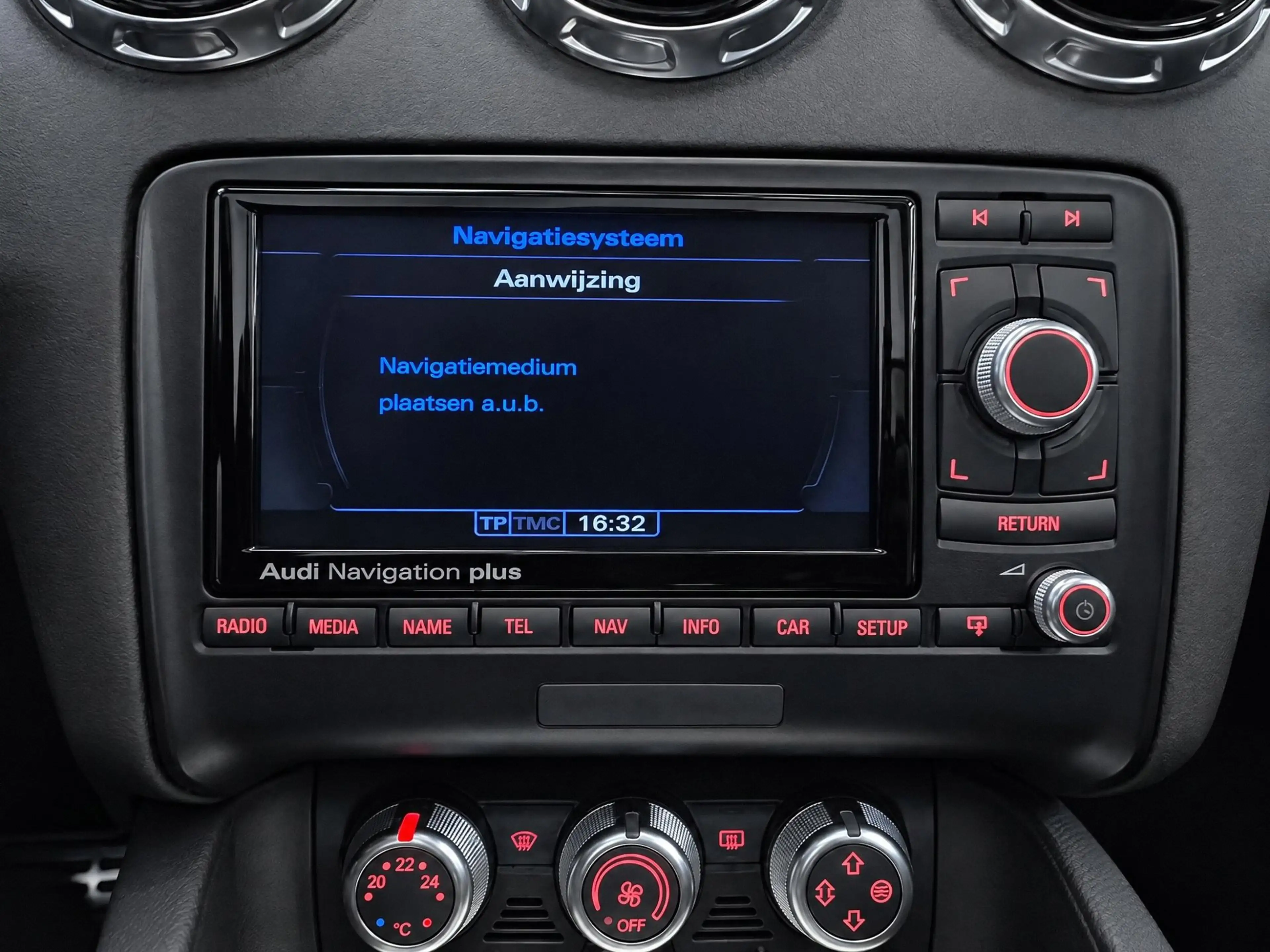 Audi TT Roadster 2.0 TFSI Pro Line S-LINE // CLIMA // LEDE — photo 17