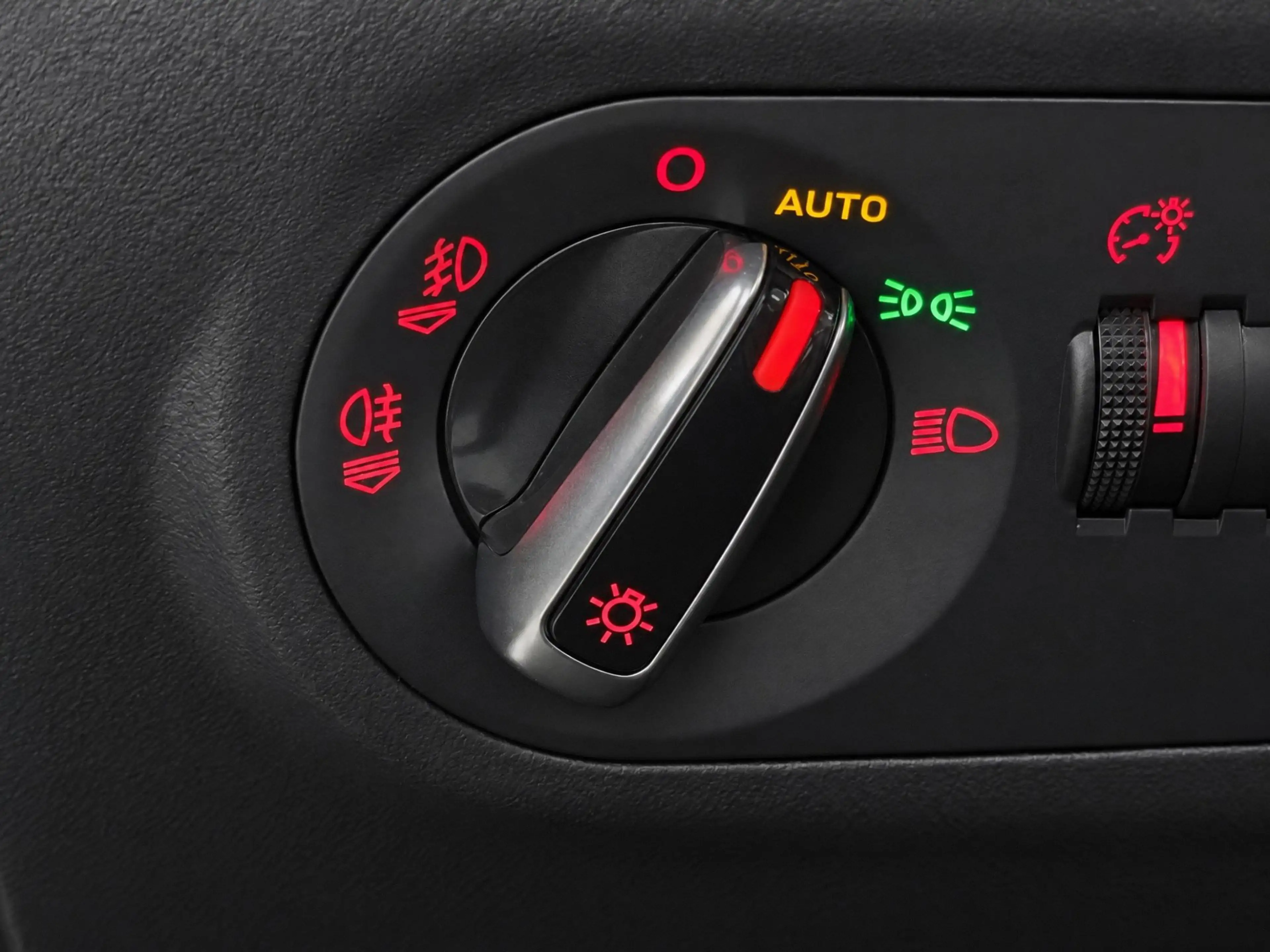 Audi TT Roadster 2.0 TFSI Pro Line S-LINE // CLIMA // LEDE — photo 23