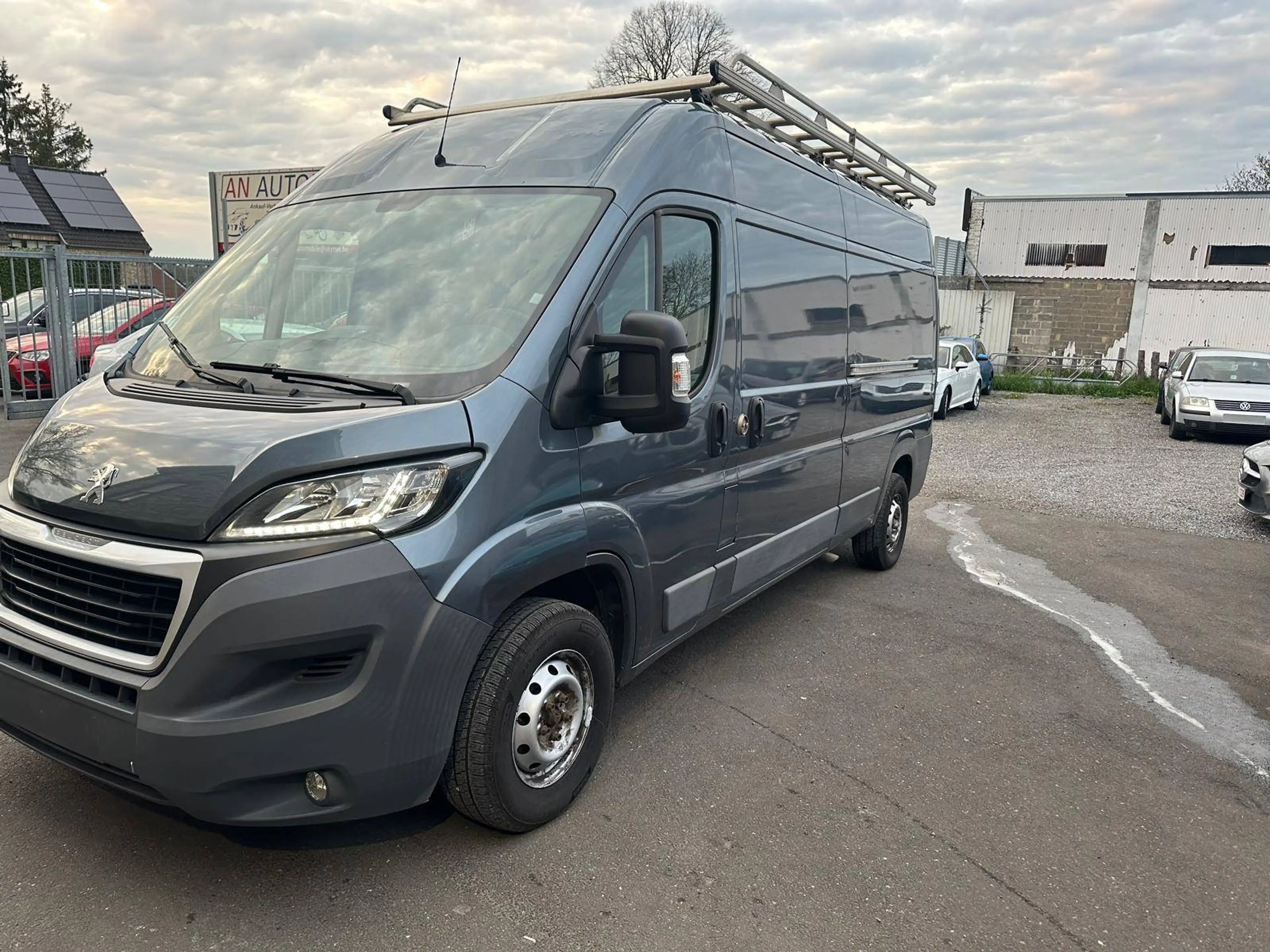 Peugeot Boxer 2.0 BlueHDi  GPS