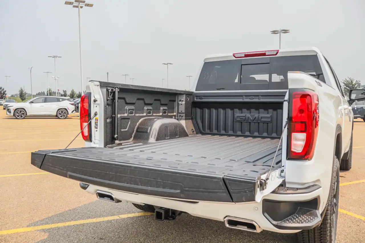 GMC Sierra 1500 снимка GMC Sierra 1500