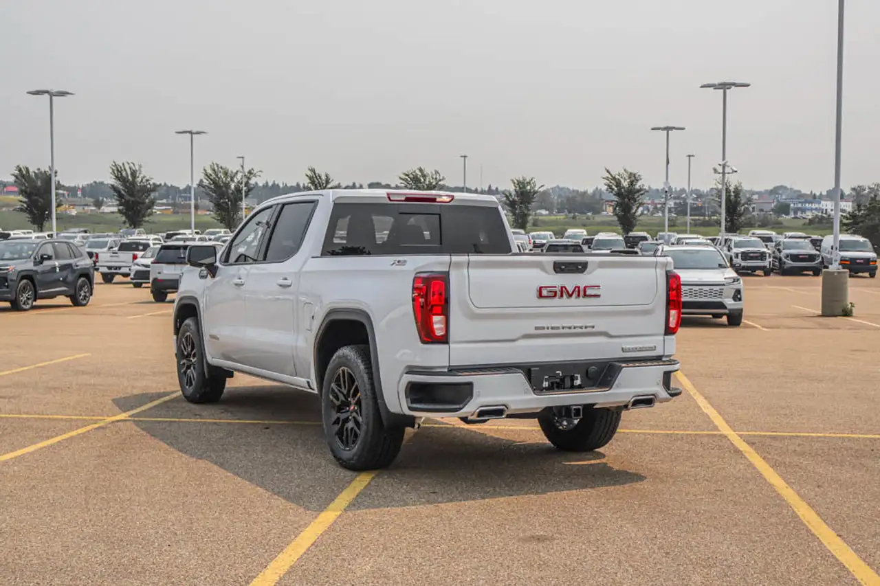 GMC Sierra 1500 снимка GMC Sierra 1500