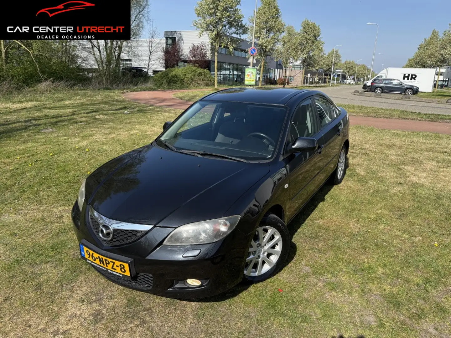 Mazda 3 2.0 DiSi TS Plus NAVI AUTOMAAT 4DRS Zwart - 1
