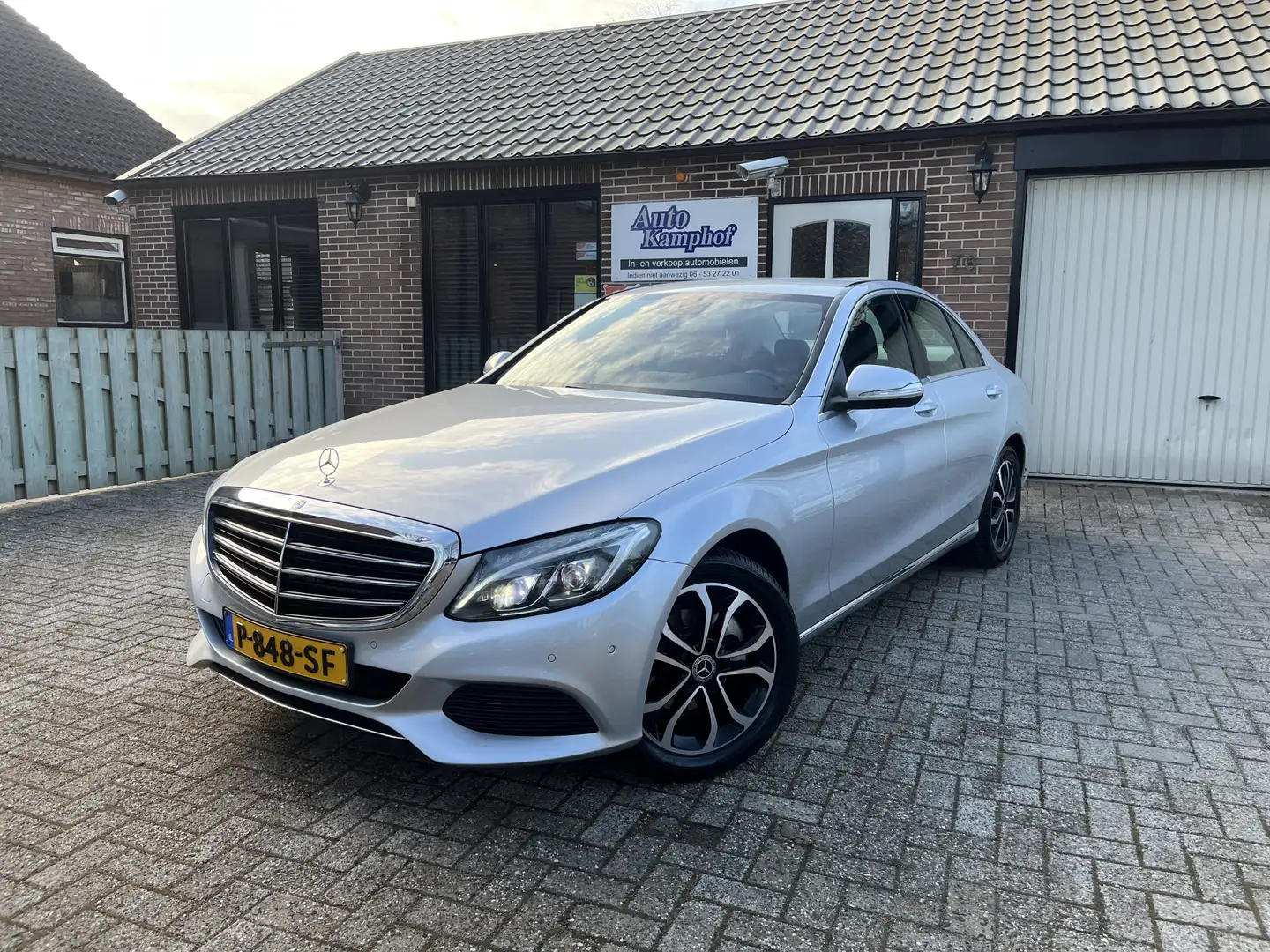 Mercedes-Benz C 180 Ambition Automaat Xenon LED Grau - 1
