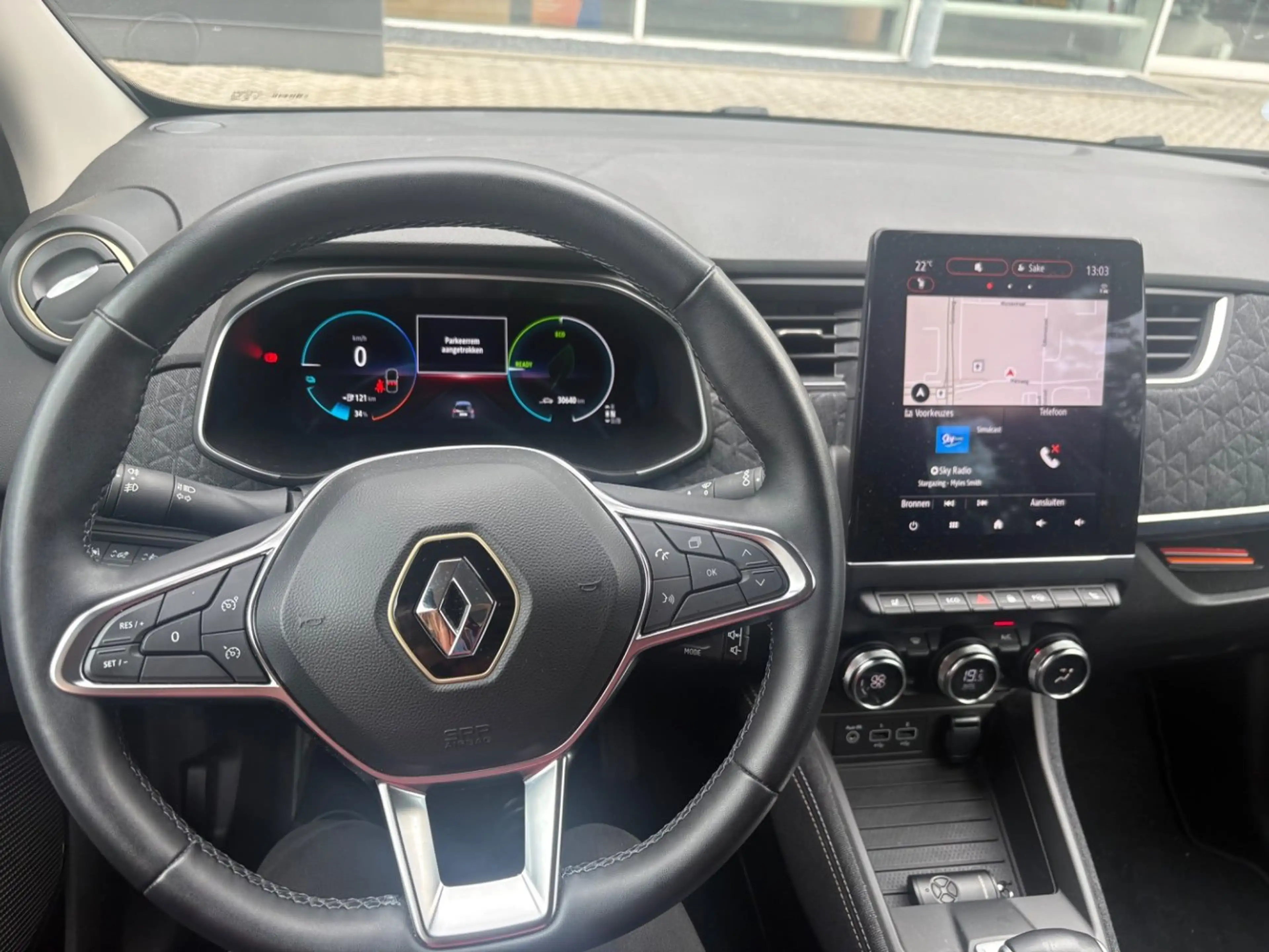 Renault ZOE R135 Iconic 52 kWh | Koop accu | | Achteruitrijcam — photo 7