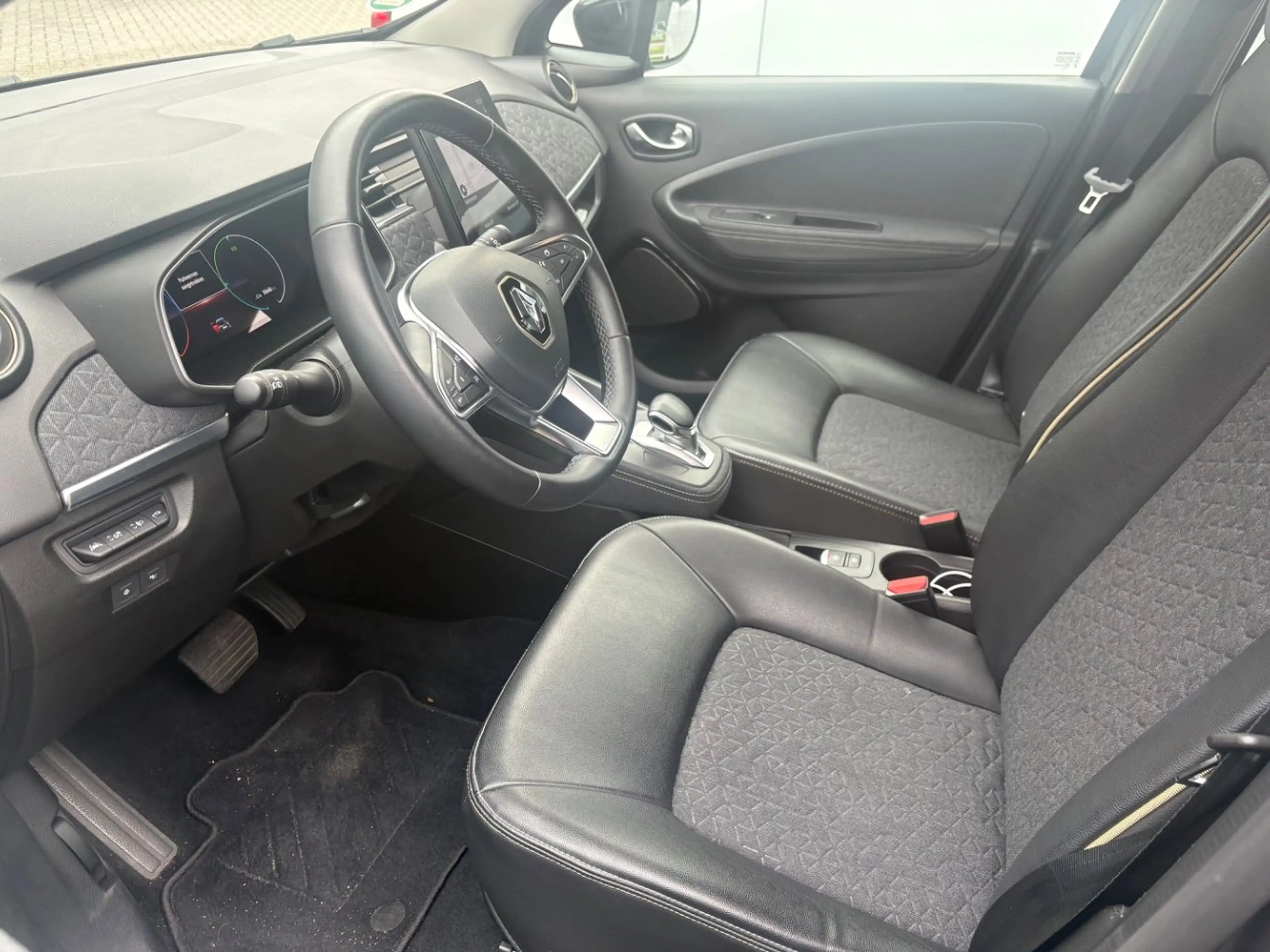 Renault ZOE R135 Iconic 52 kWh | Koop accu | | Achteruitrijcam — photo 5