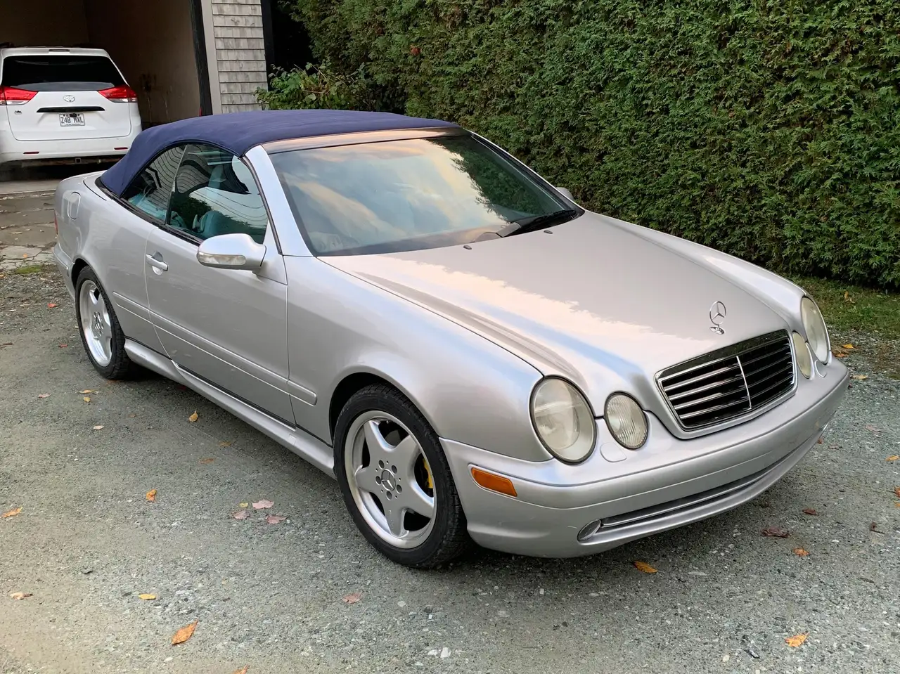 2002 Mercedes-Benz CLK