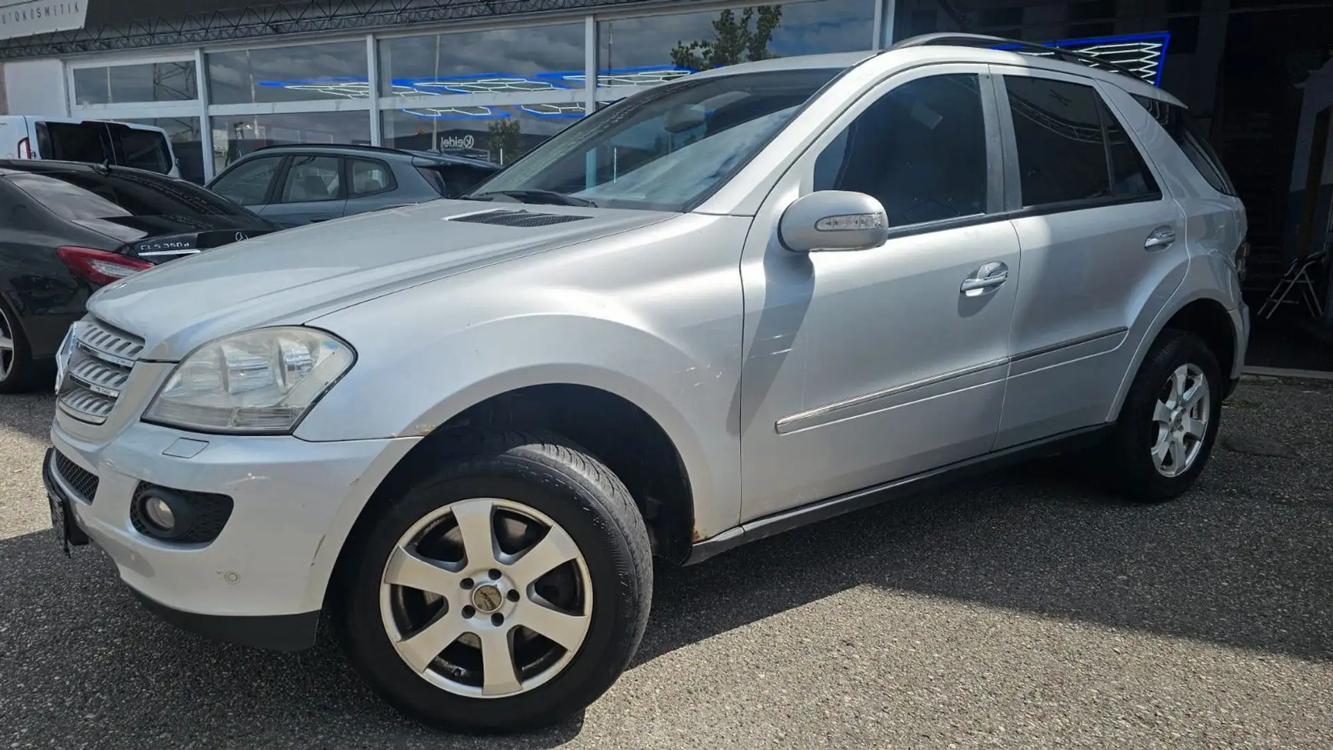 Mercedes-Benz ML 280 Mercedes ML 280 *3,0 CDI*AUTO*KLIMA*TEMPO*AHK* Plateado - 1