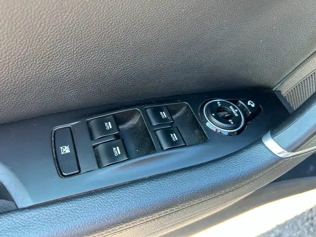 Hyundai I40 view 14