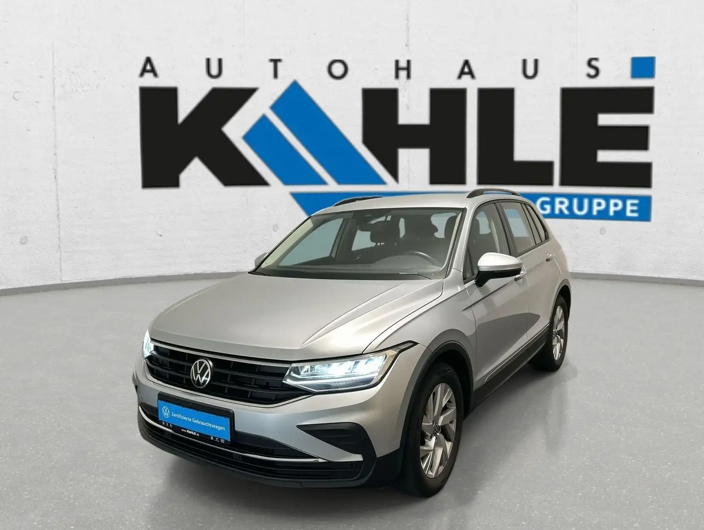 Volkswagen Tiguan 2.0 TDI Life CarPlay ACC LED Navi PDC 360 Plateado - 1