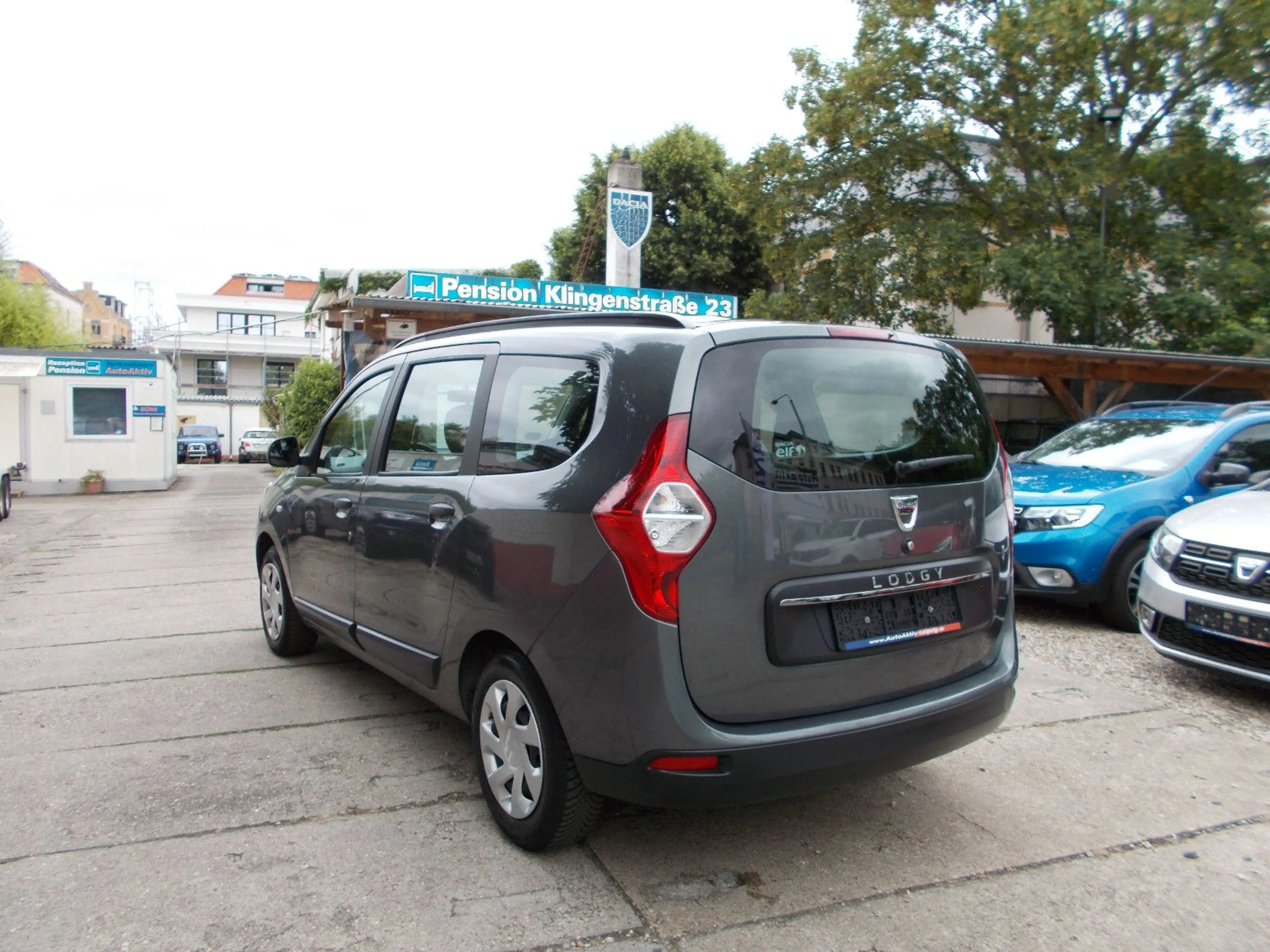 Dacia Lodgy SCe 100*KLIMA*SV*ZV*el.FH*EURO6 — photo 10