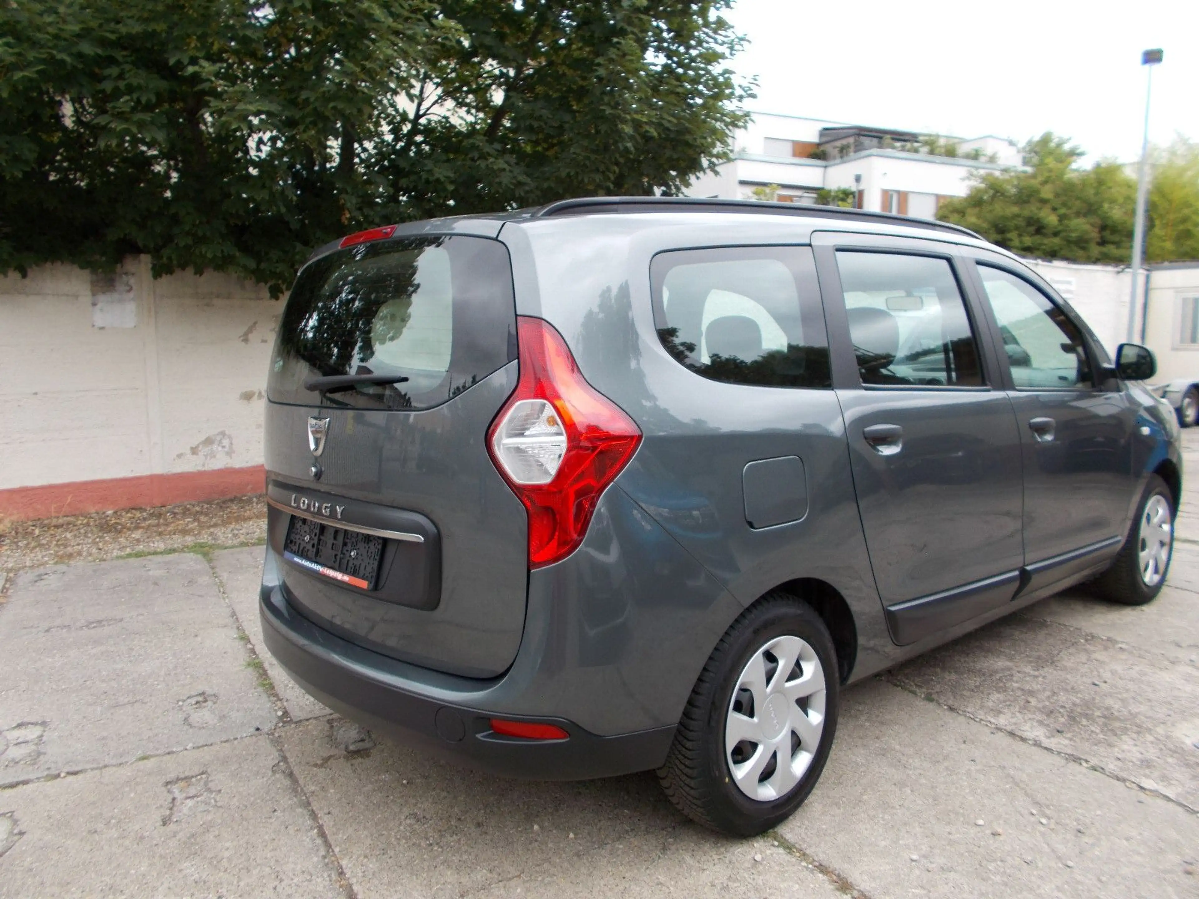 Dacia Lodgy SCe 100*KLIMA*SV*ZV*el.FH*EURO6 — photo 13