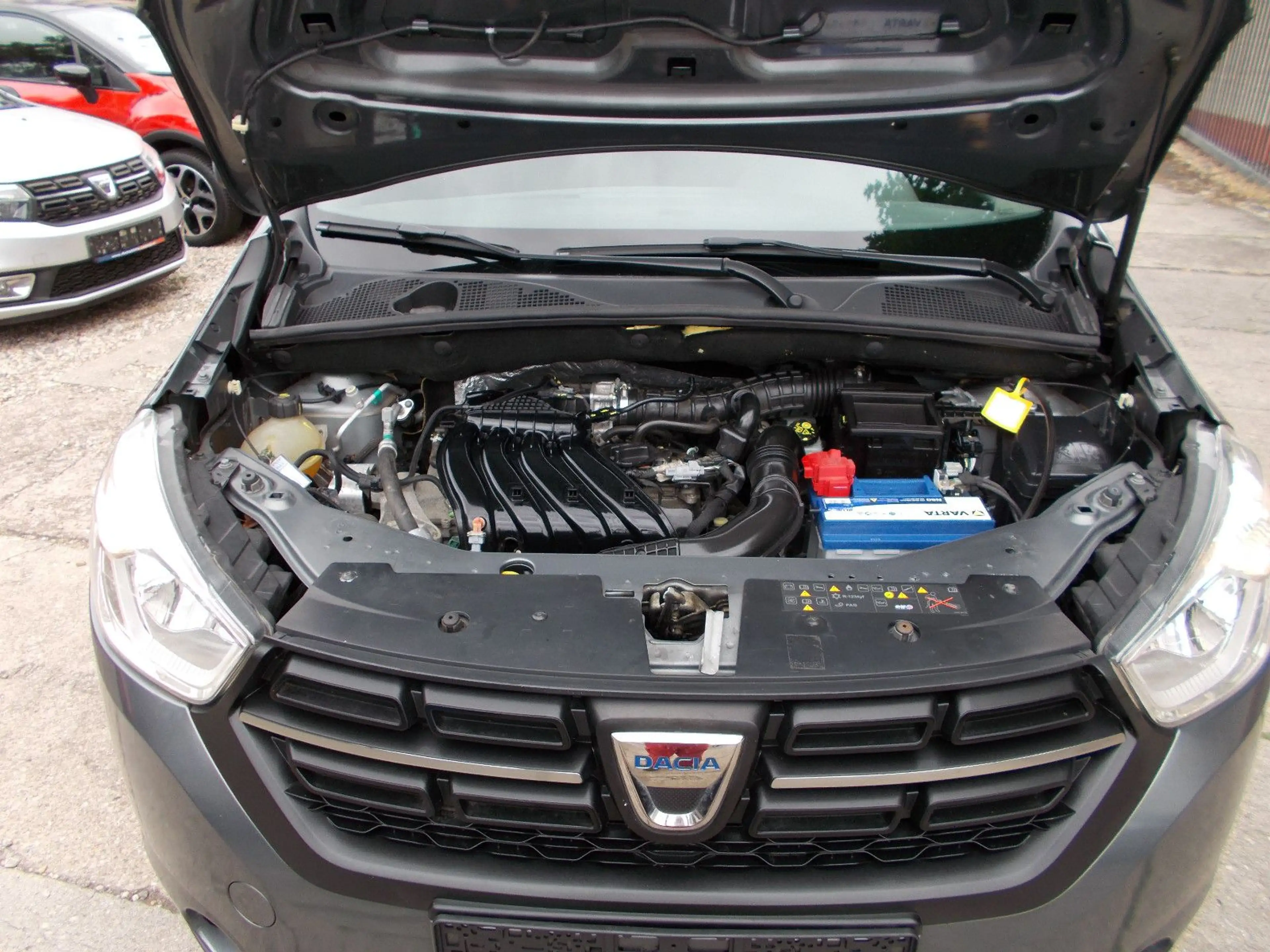 Dacia Lodgy SCe 100*KLIMA*SV*ZV*el.FH*EURO6 — photo 9