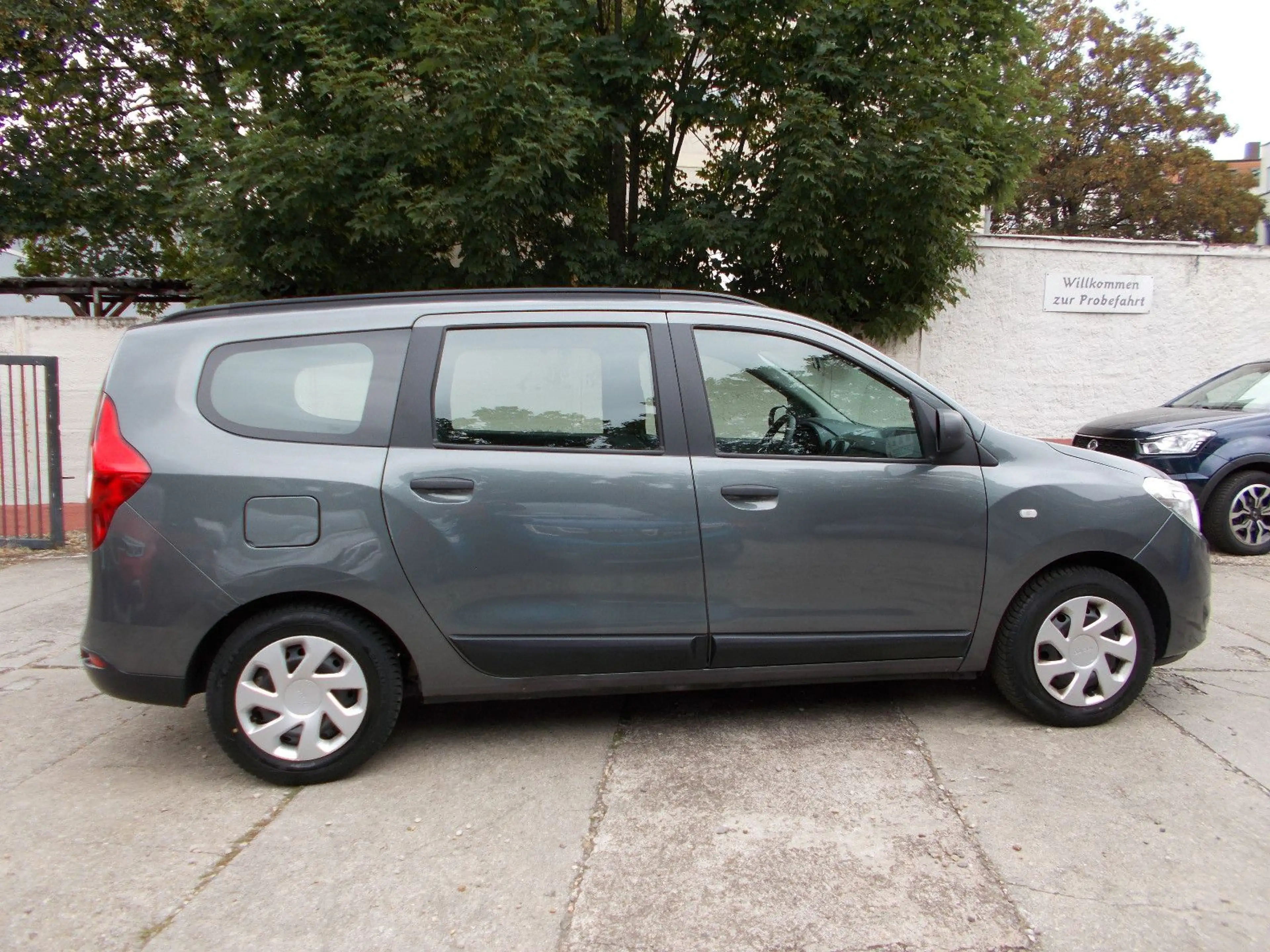 Dacia Lodgy SCe 100*KLIMA*SV*ZV*el.FH*EURO6 — photo 6