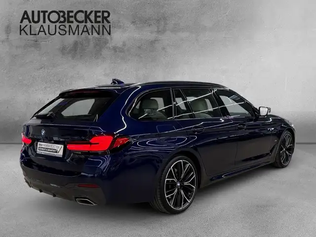 BMW 540 I view 2