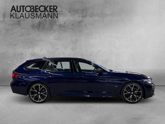 BMW 540 I view 4