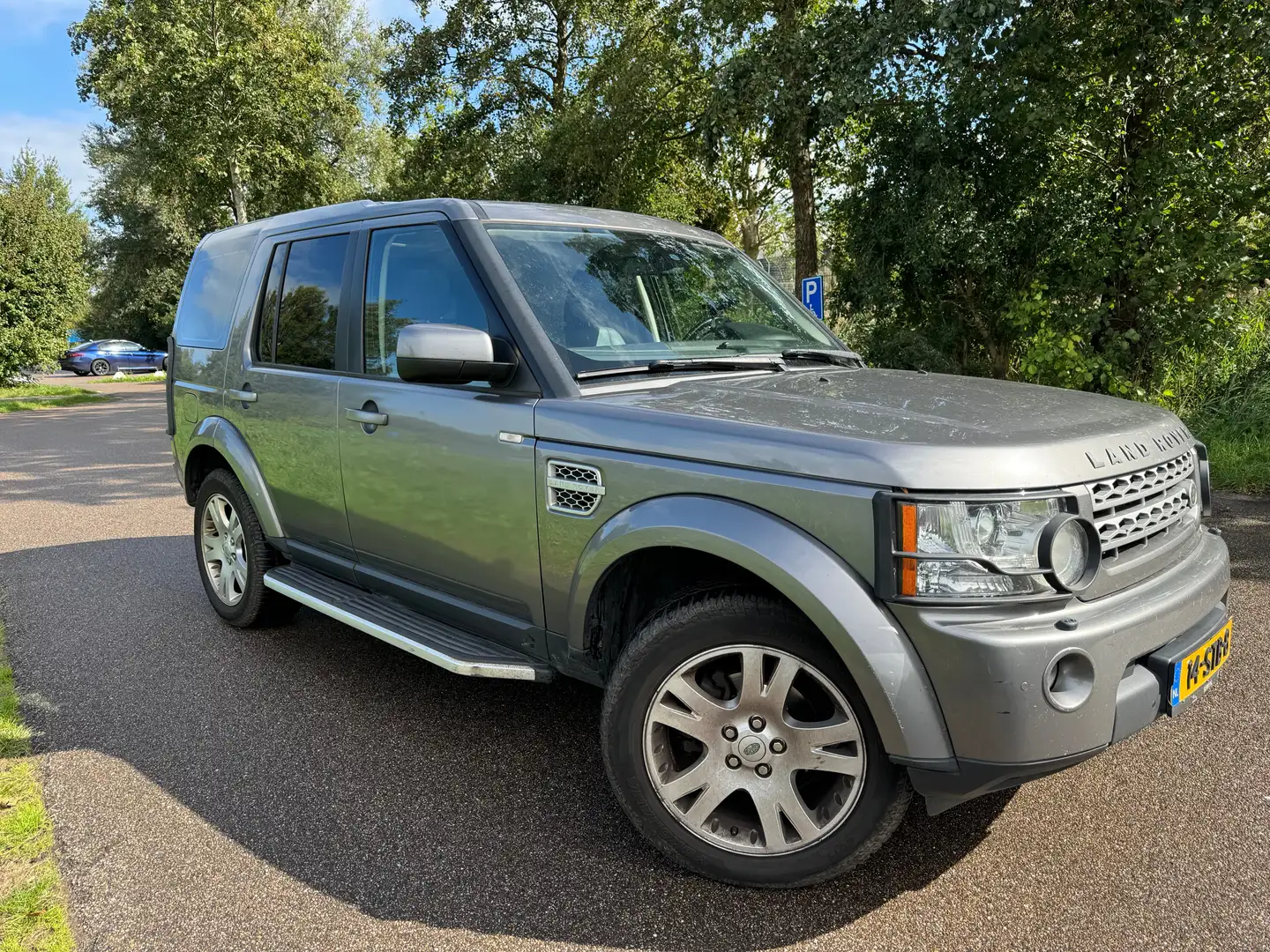 Land Rover Discovery Discovery 2.7 TDV6 S Grijs - 2